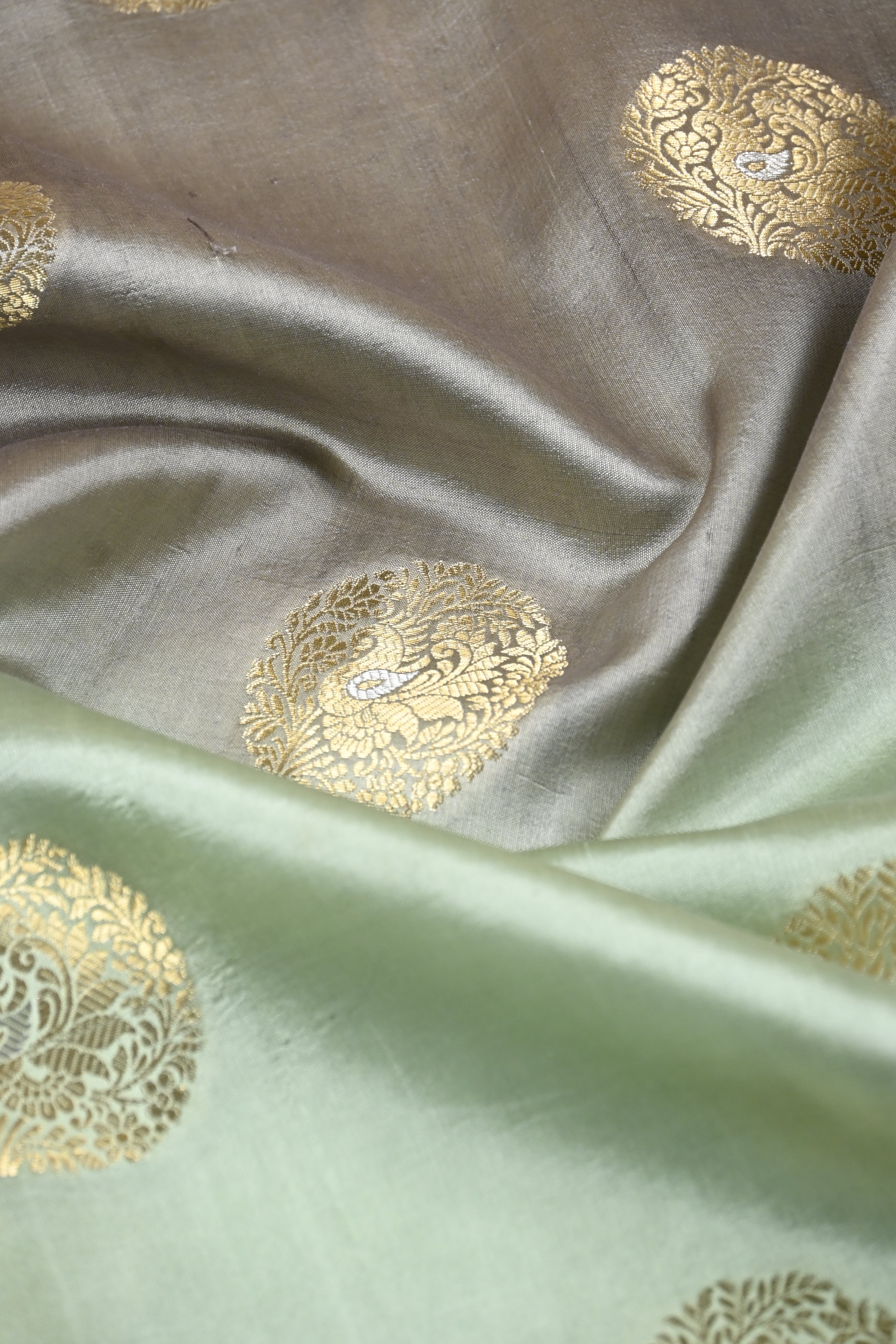 Dual Tone Pure Banarasi Katan Alfi Silk Saree