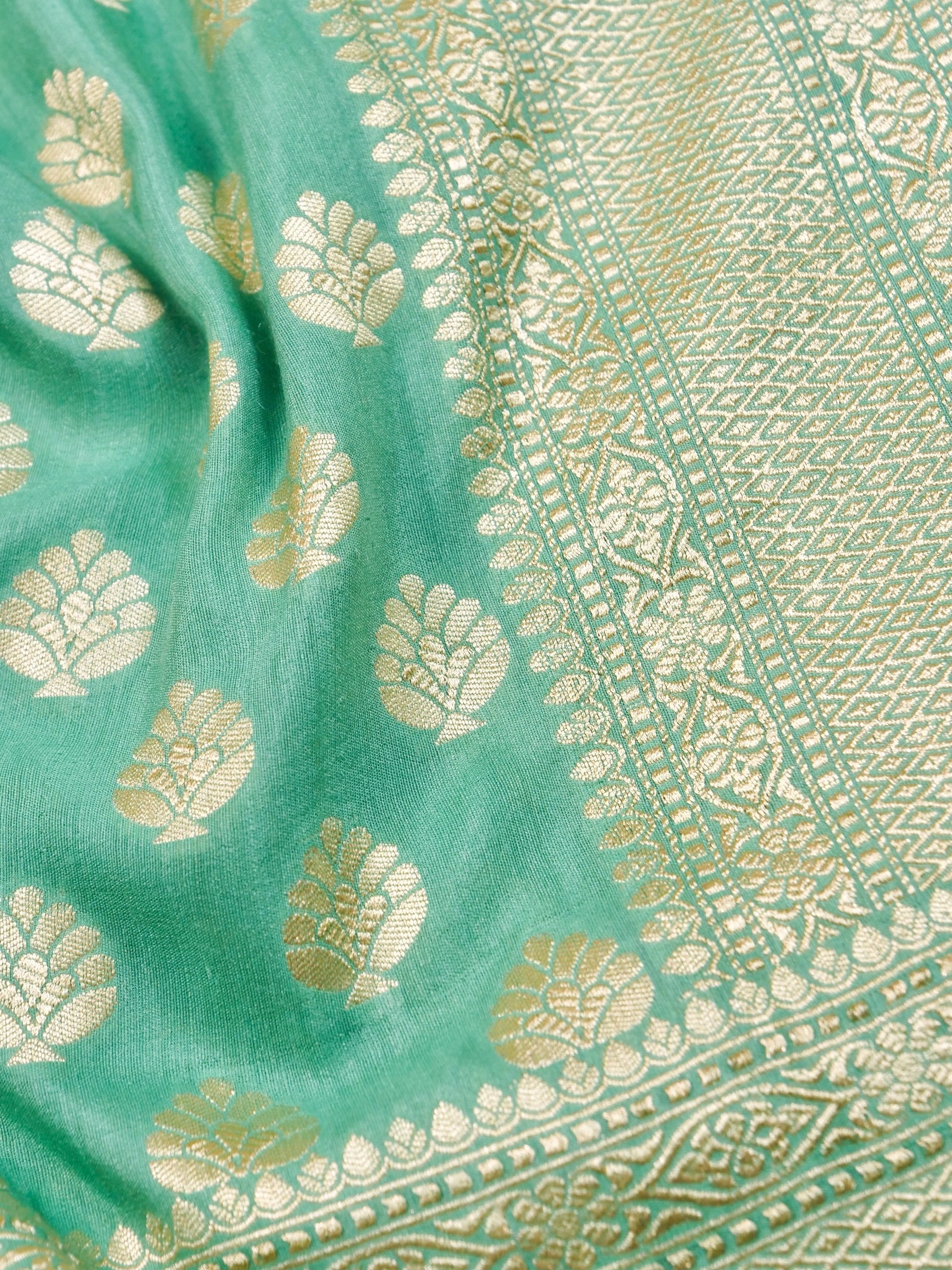 Handwoven Sea Green Banarasi Monga Silk Saree