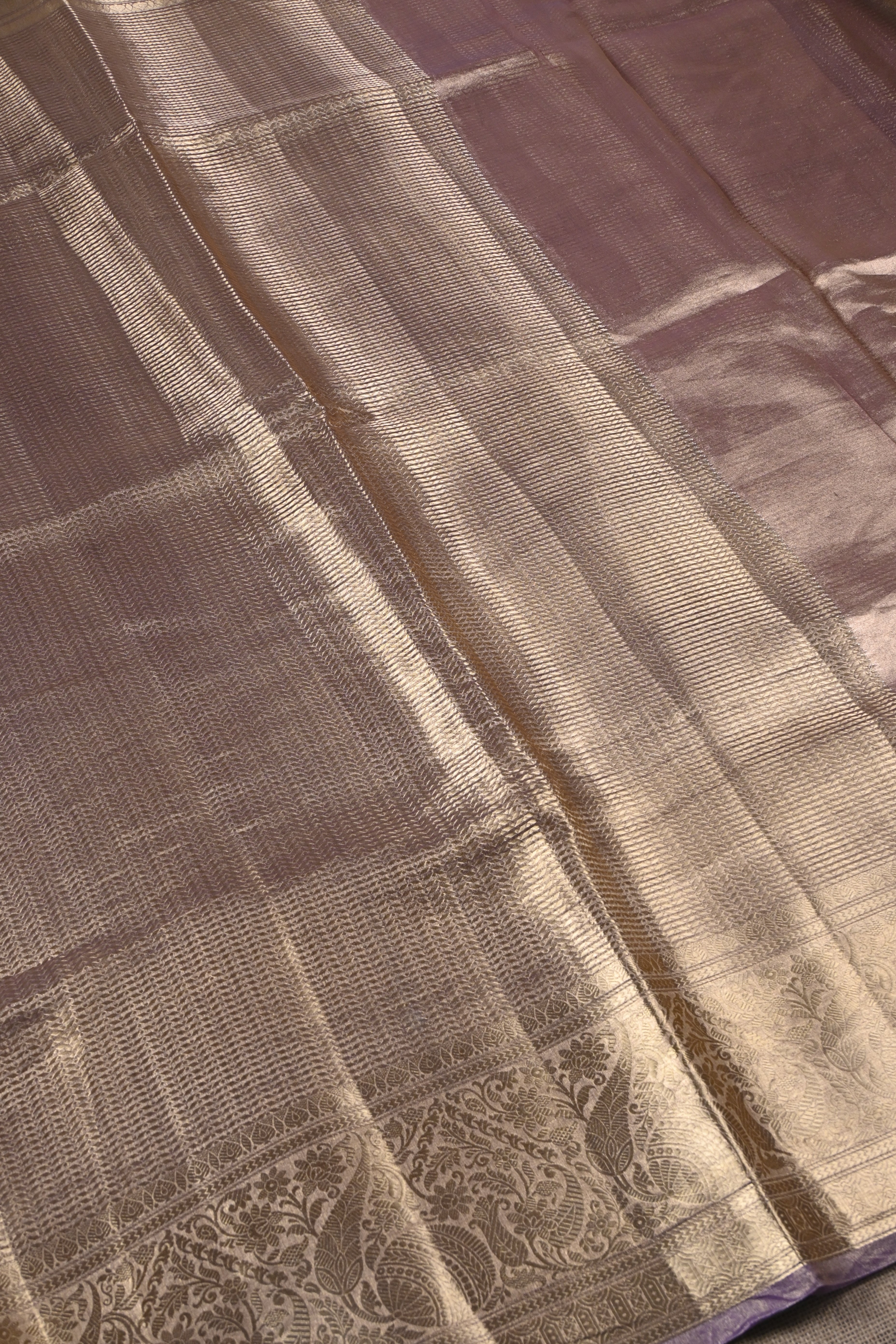 Baby Purple Pure Banarasi Molten Tissue Silk Saree