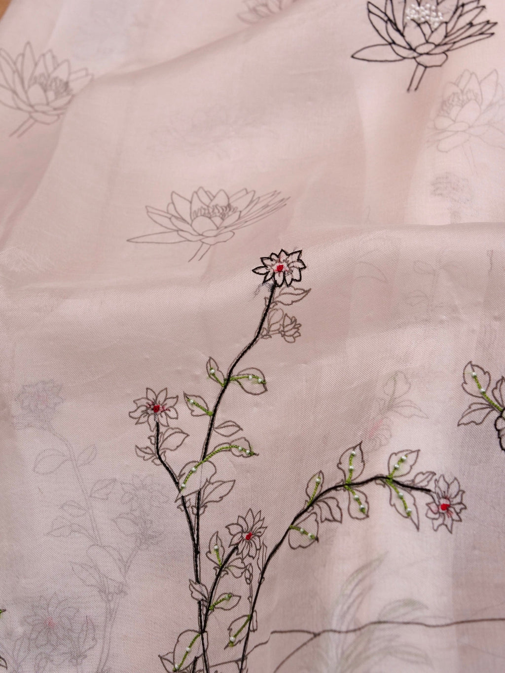 Handwoven White Banarasi Organza Silk Saree