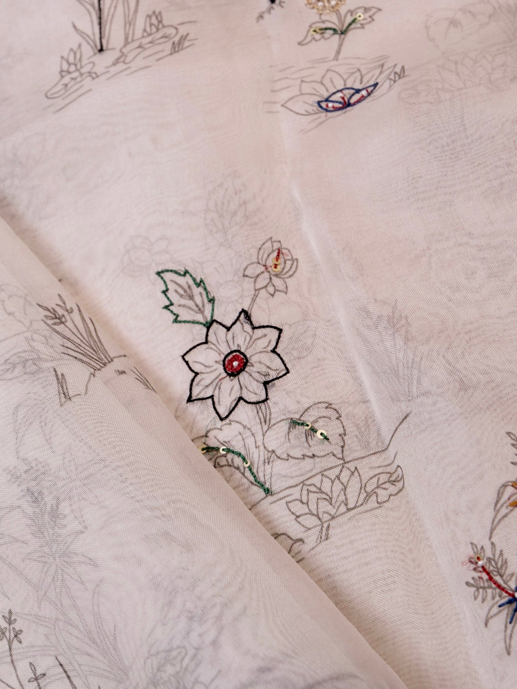 Handwoven White Banarasi Organza Silk Saree