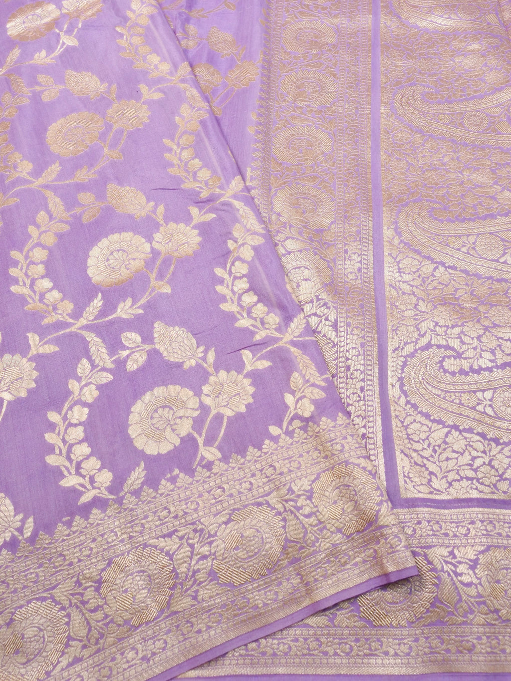 Handwoven Lavender Banarasi Monga Silk Saree