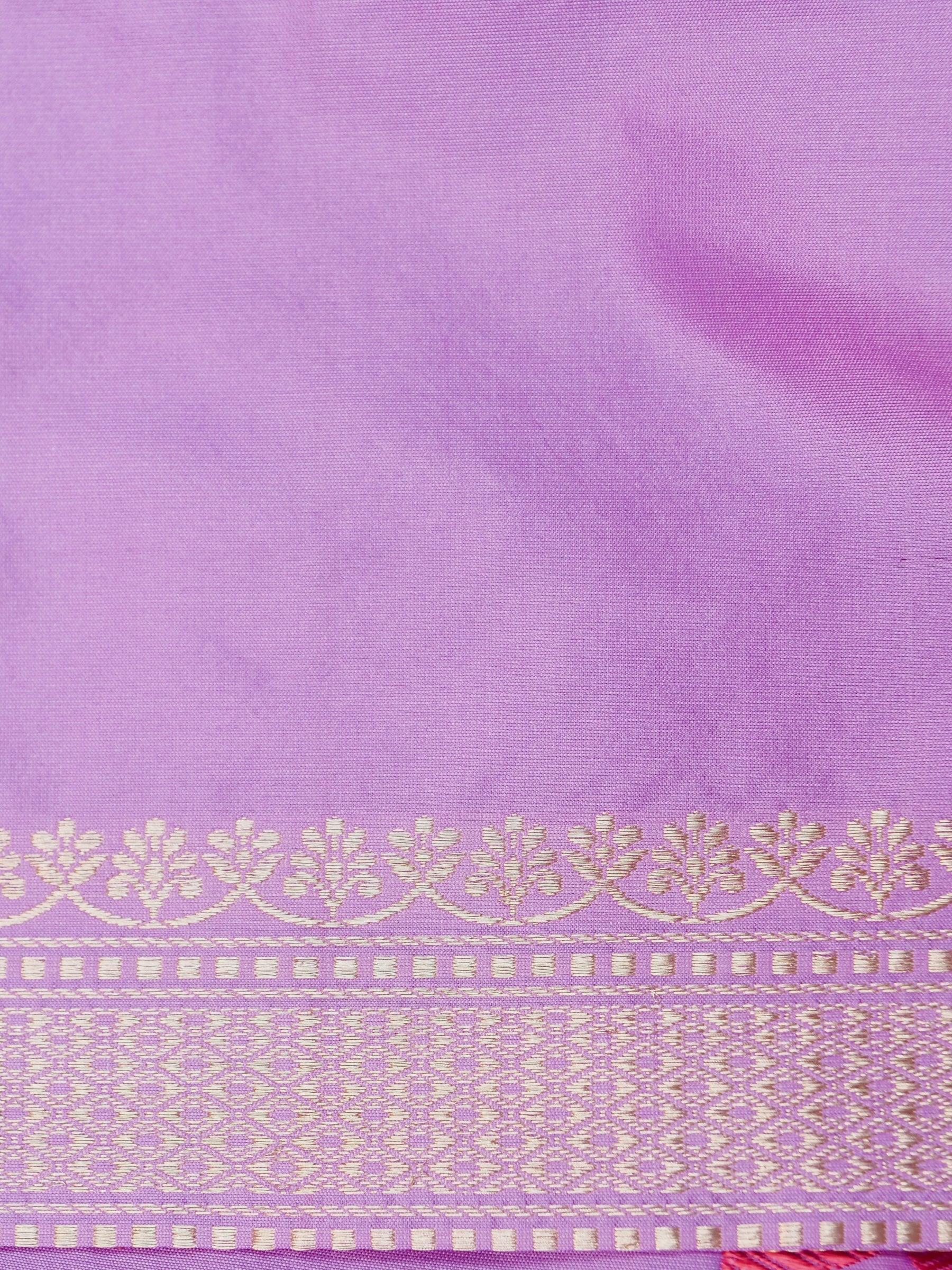 Handwoven Lavender Banarasi Katan Silk Saree
