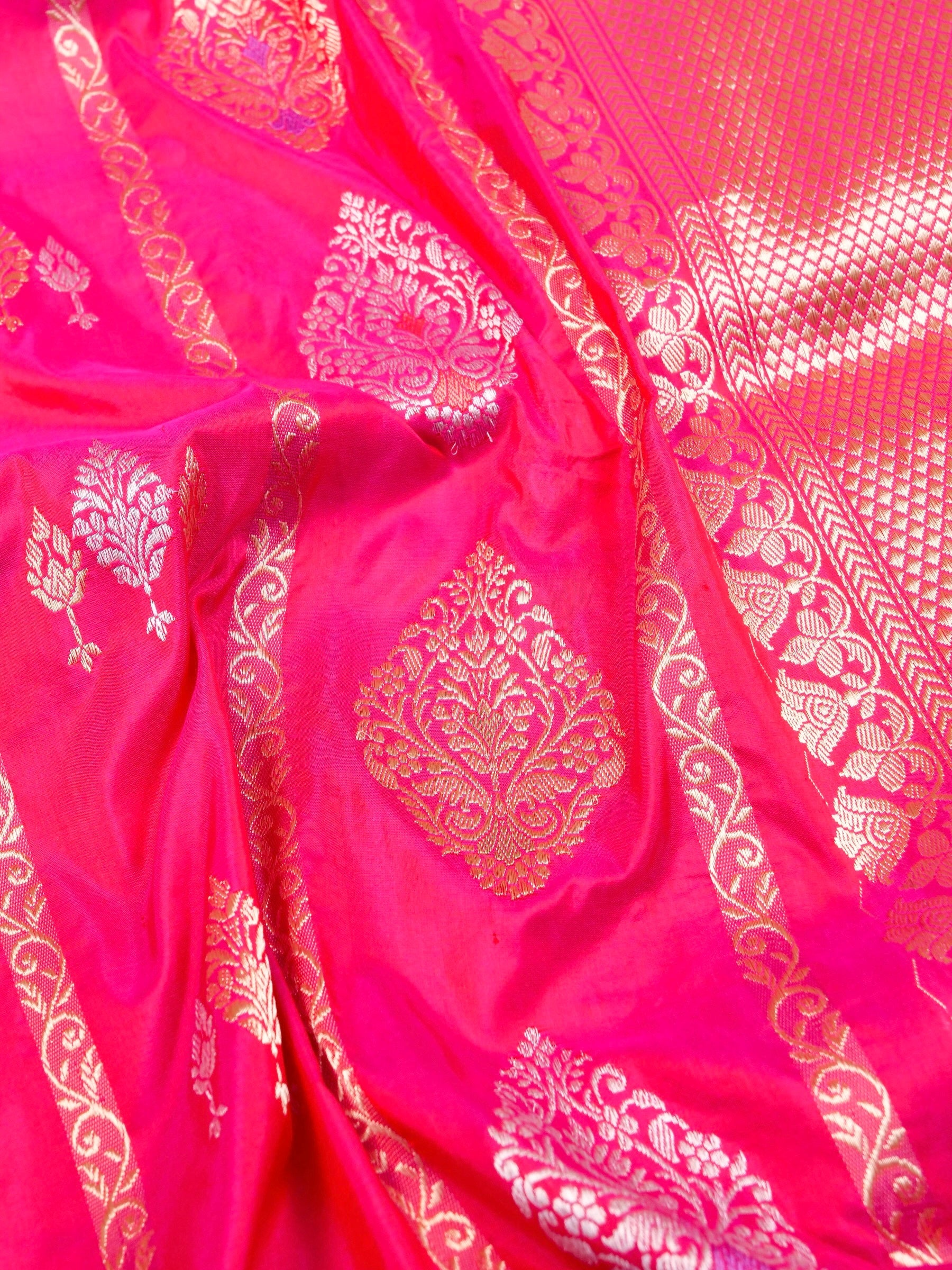 Handwoven Pink Banarasi Katan Silk Saree