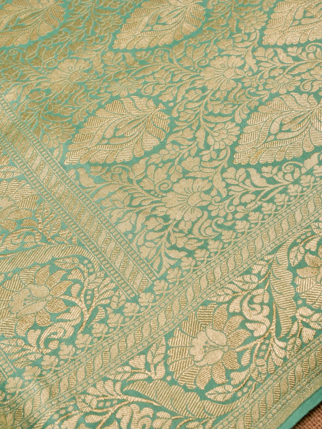 Handwoven Pastel Green Banarasi Monga Silk Saree