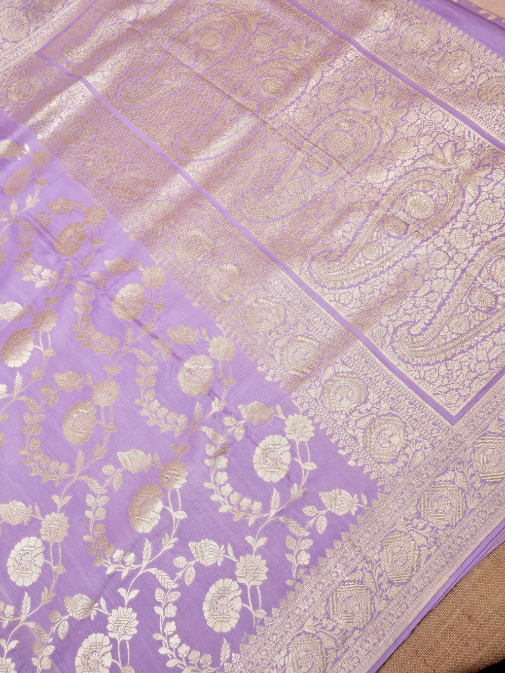 Handwoven Lavender Banarasi Monga Silk Saree
