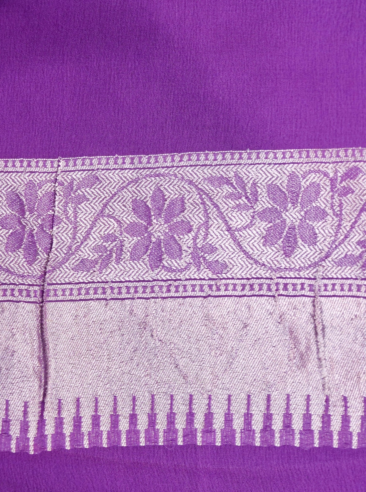 Handwoven Purple Banarasi Khaddi Silk Saree