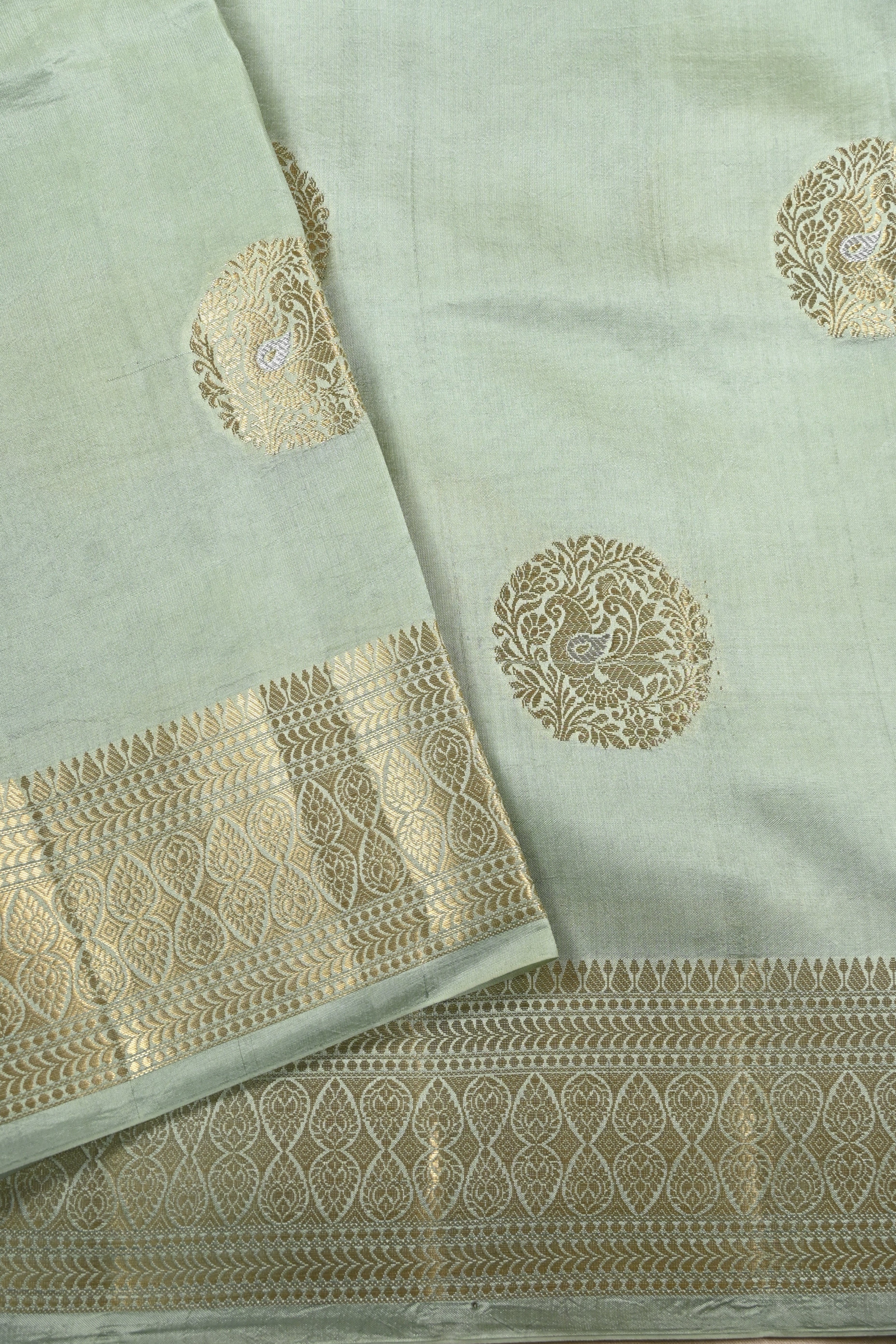 Dual Tone Pure Banarasi Katan Alfi Silk Saree