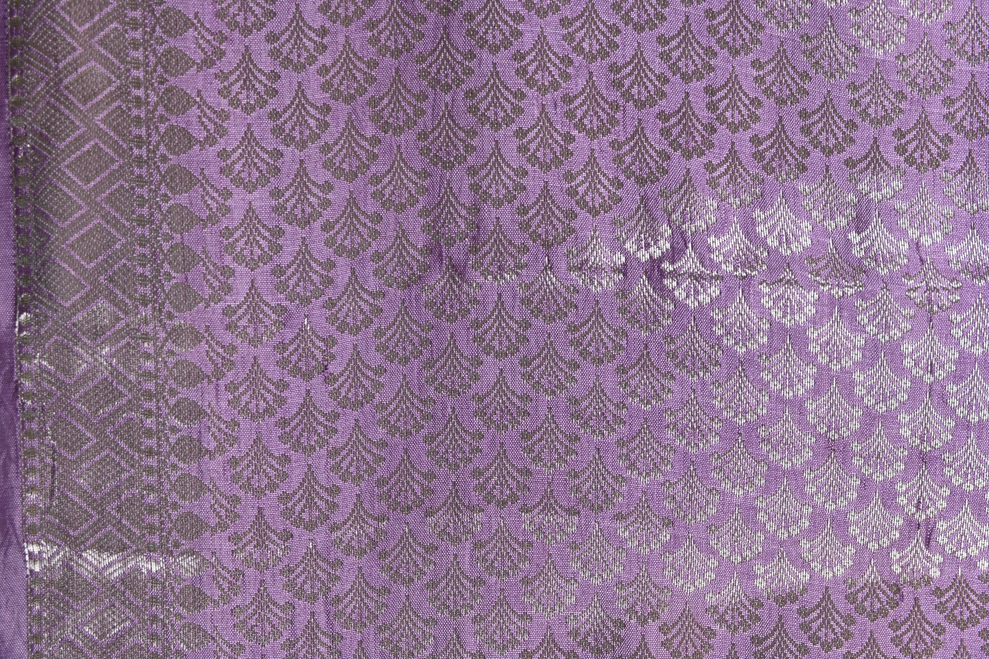 Dual Tone Pure Banarasi Katan Silk Saree