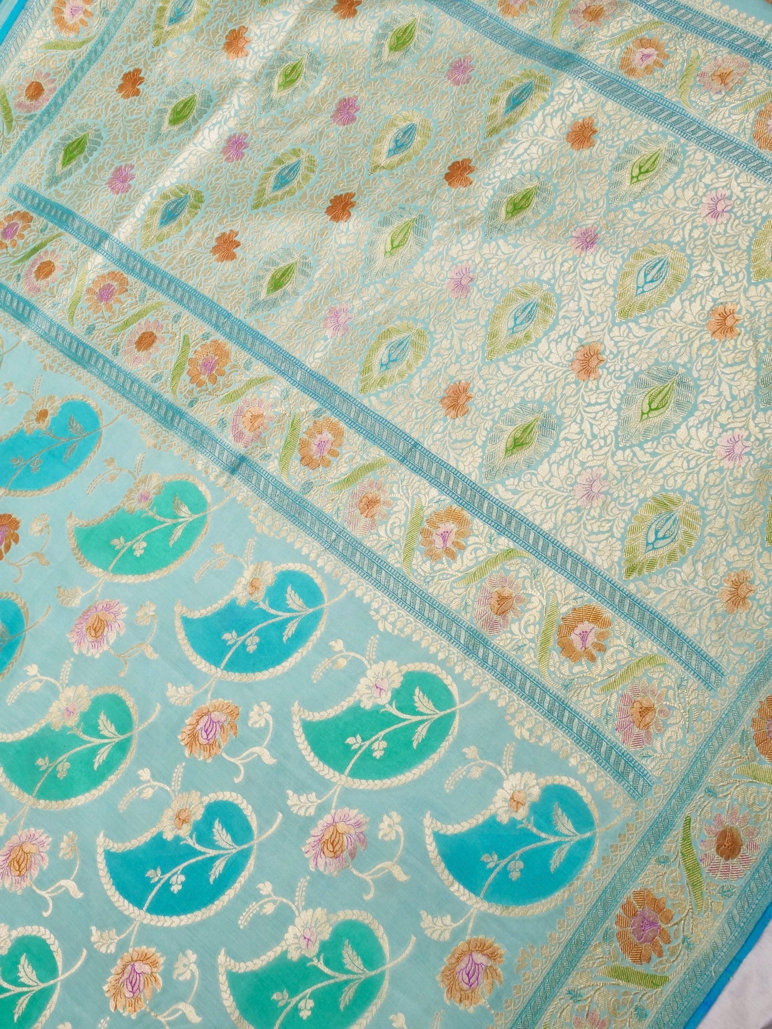 Handwoven Turquoise Blue Banarasi Monga Silk Saree