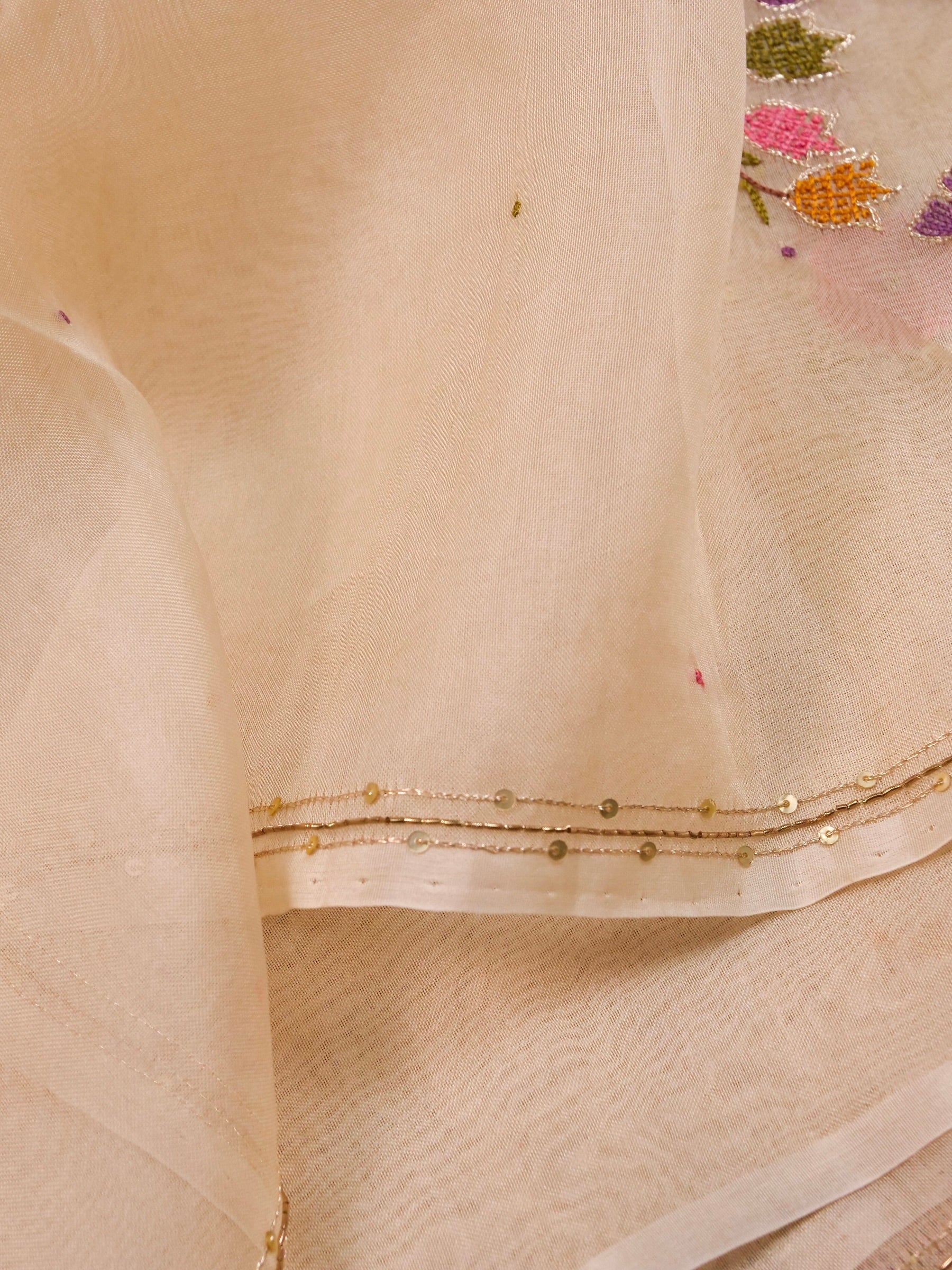 Handwoven Cream Banarasi Organza Silk Saree