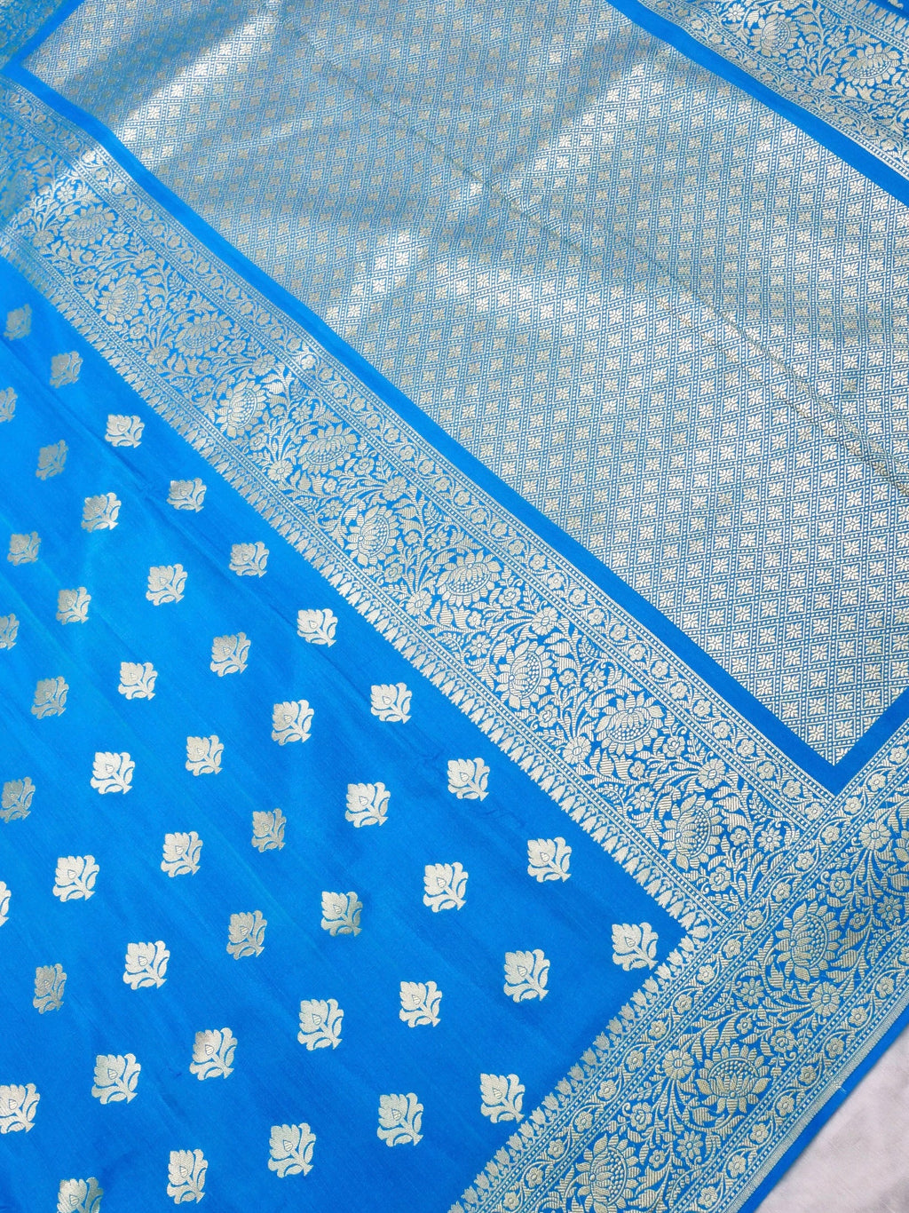 Handwoven Blue Banarasi Monga Silk Saree
