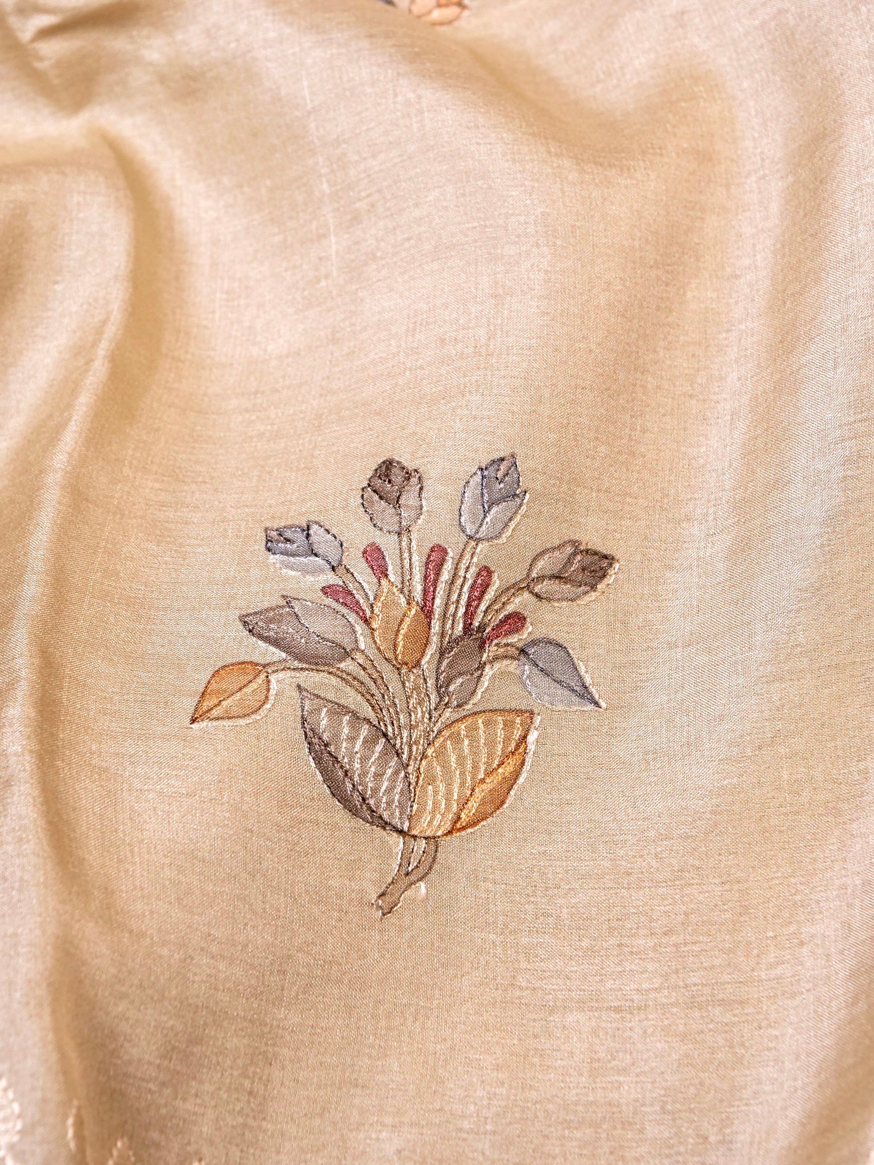 Handwoven Cream Banarasi Tussar Silk Saree