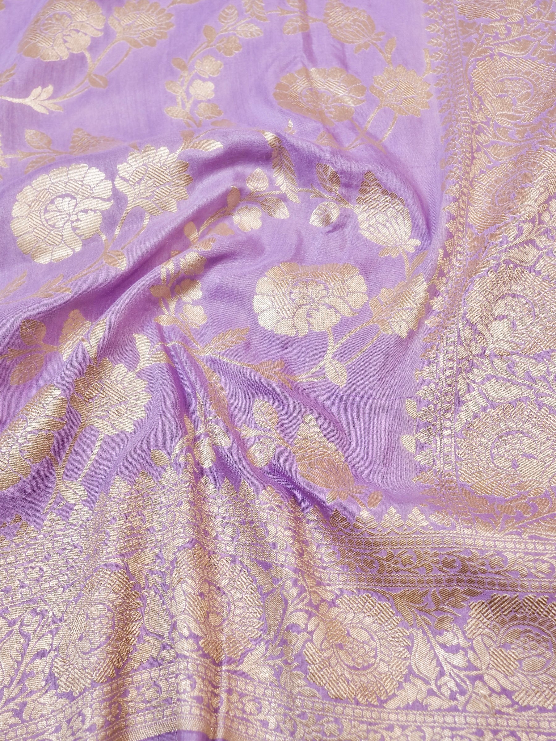 Handwoven Lavender Banarasi Monga Silk Saree