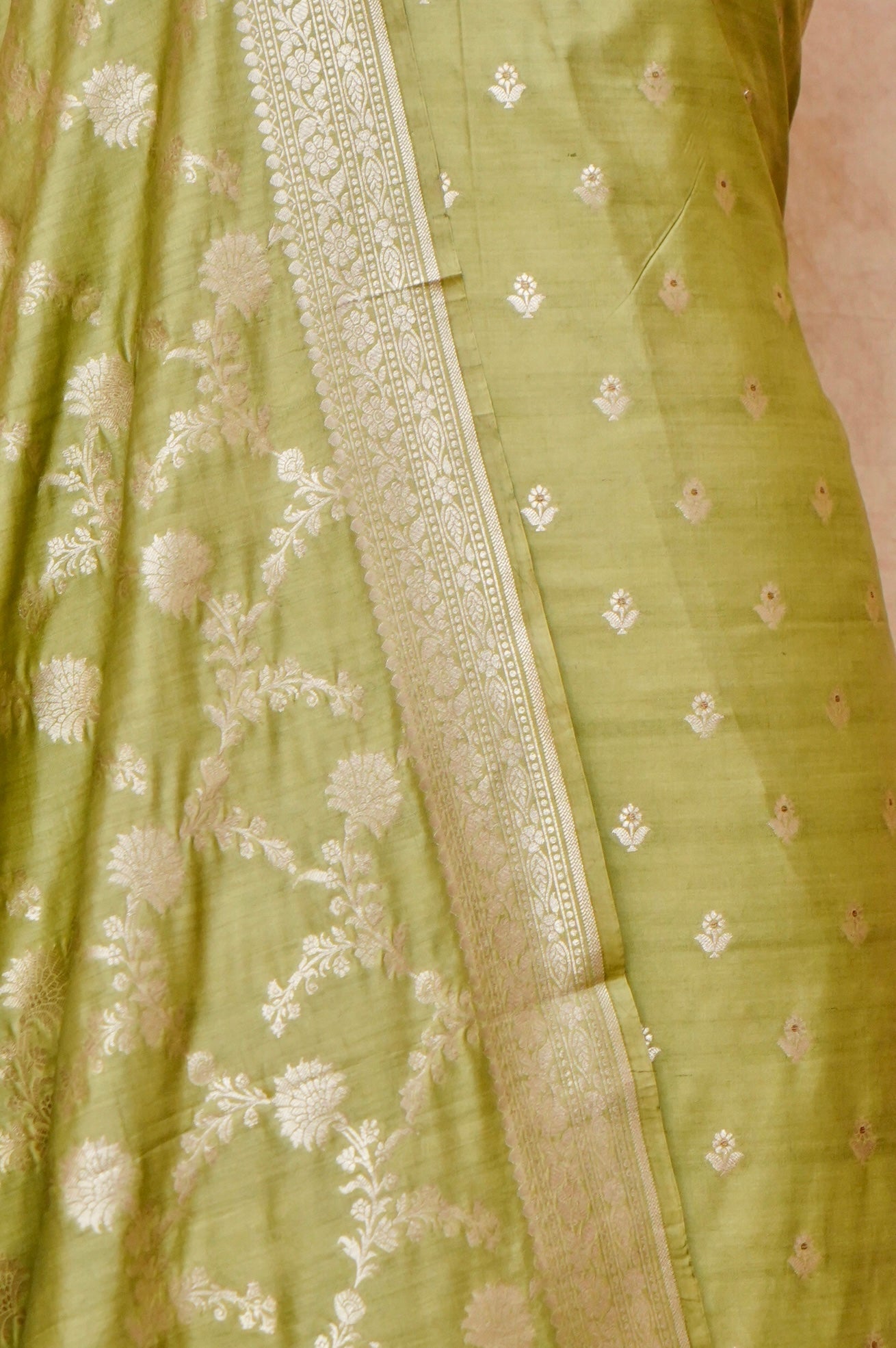 Handwoven Mehndi Green Banarasi Chiniya Silk Suit