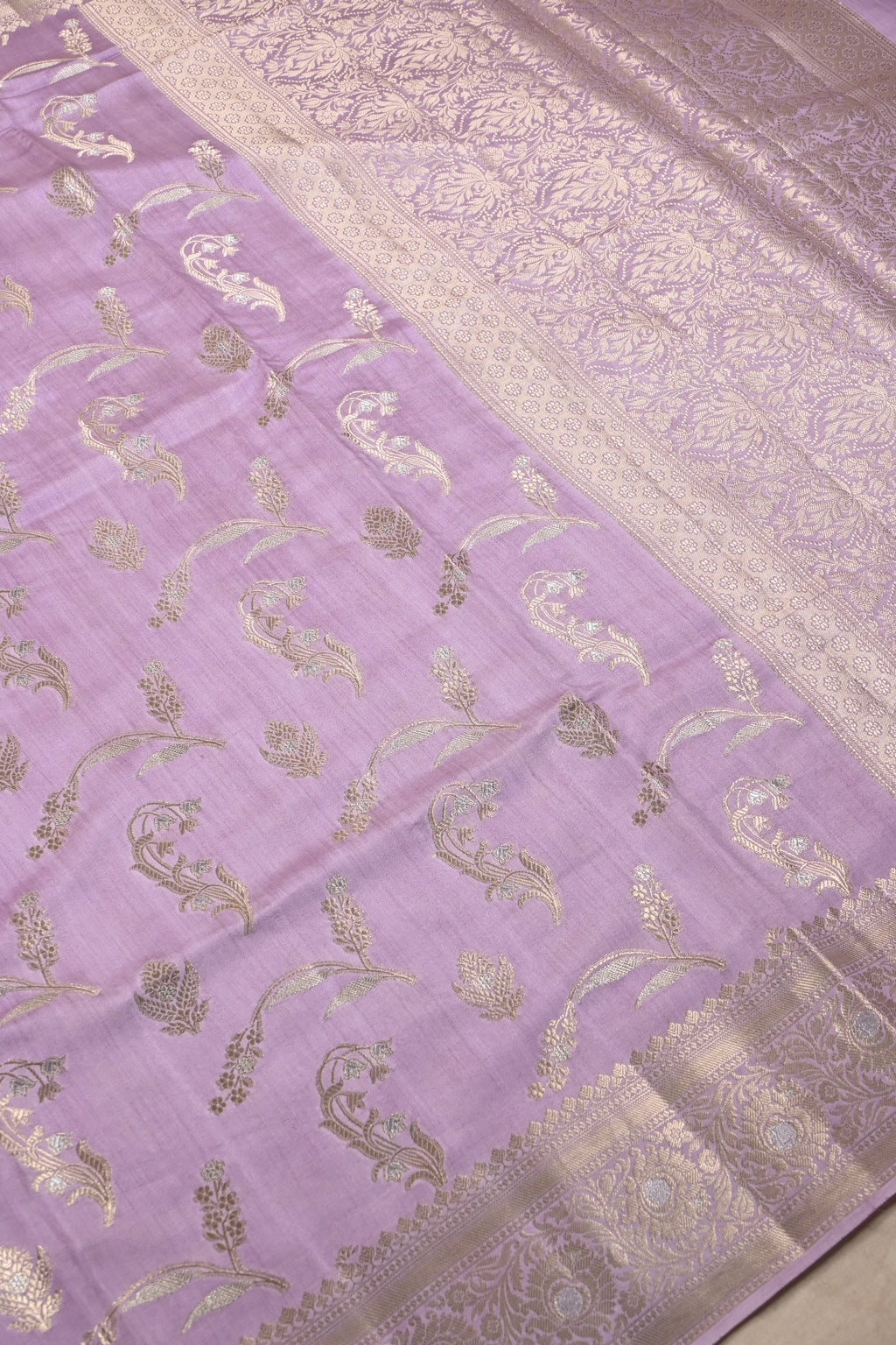 Lilac Pure Banarasi Moonga Silk Saree