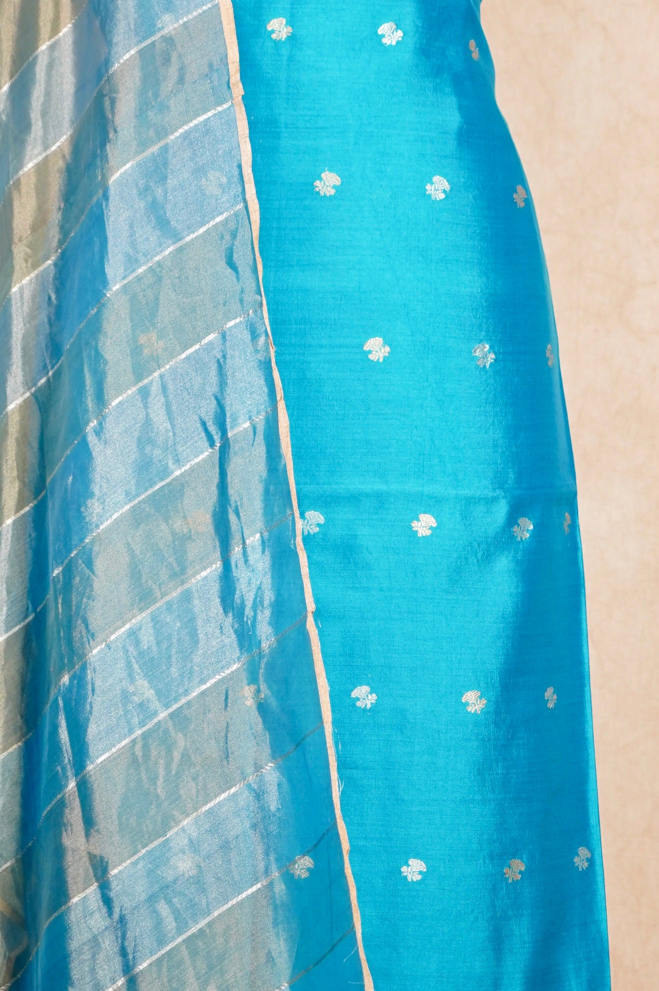 Handwoven Blue Banarasi Chiniya Silk Suit