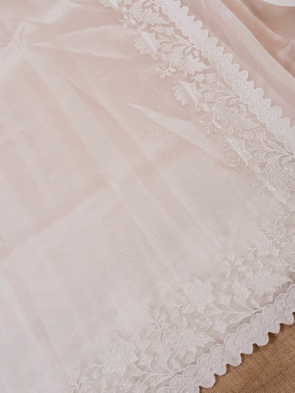 Handwoven White Banarasi Organza Silk Saree