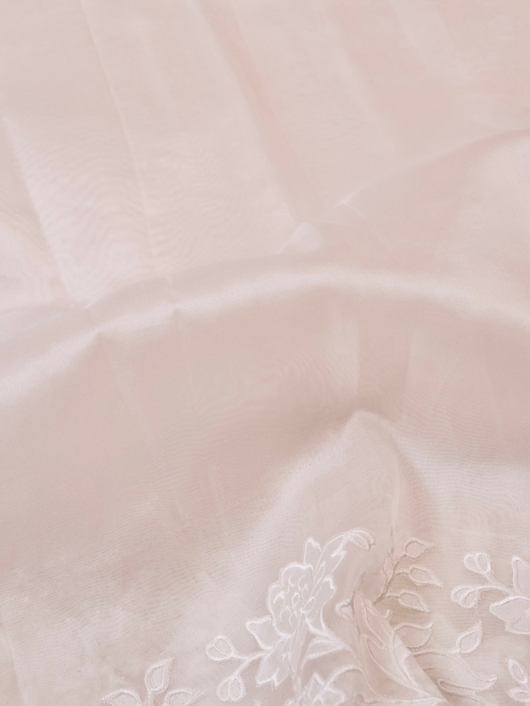 Handwoven White Banarasi Organza Silk Saree