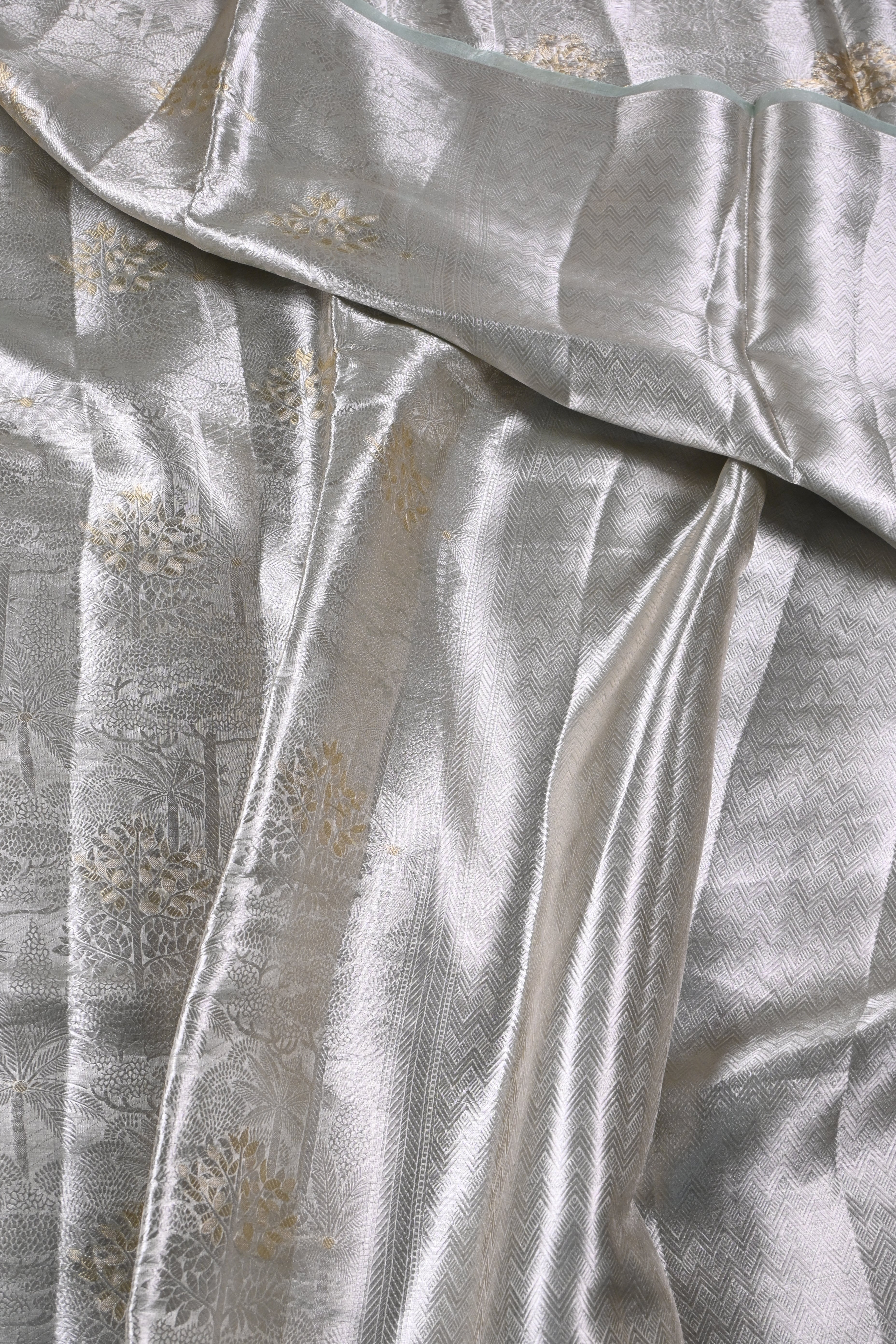 Baby Pista Green Pure Banarasi Molten Tissue Silk Saree