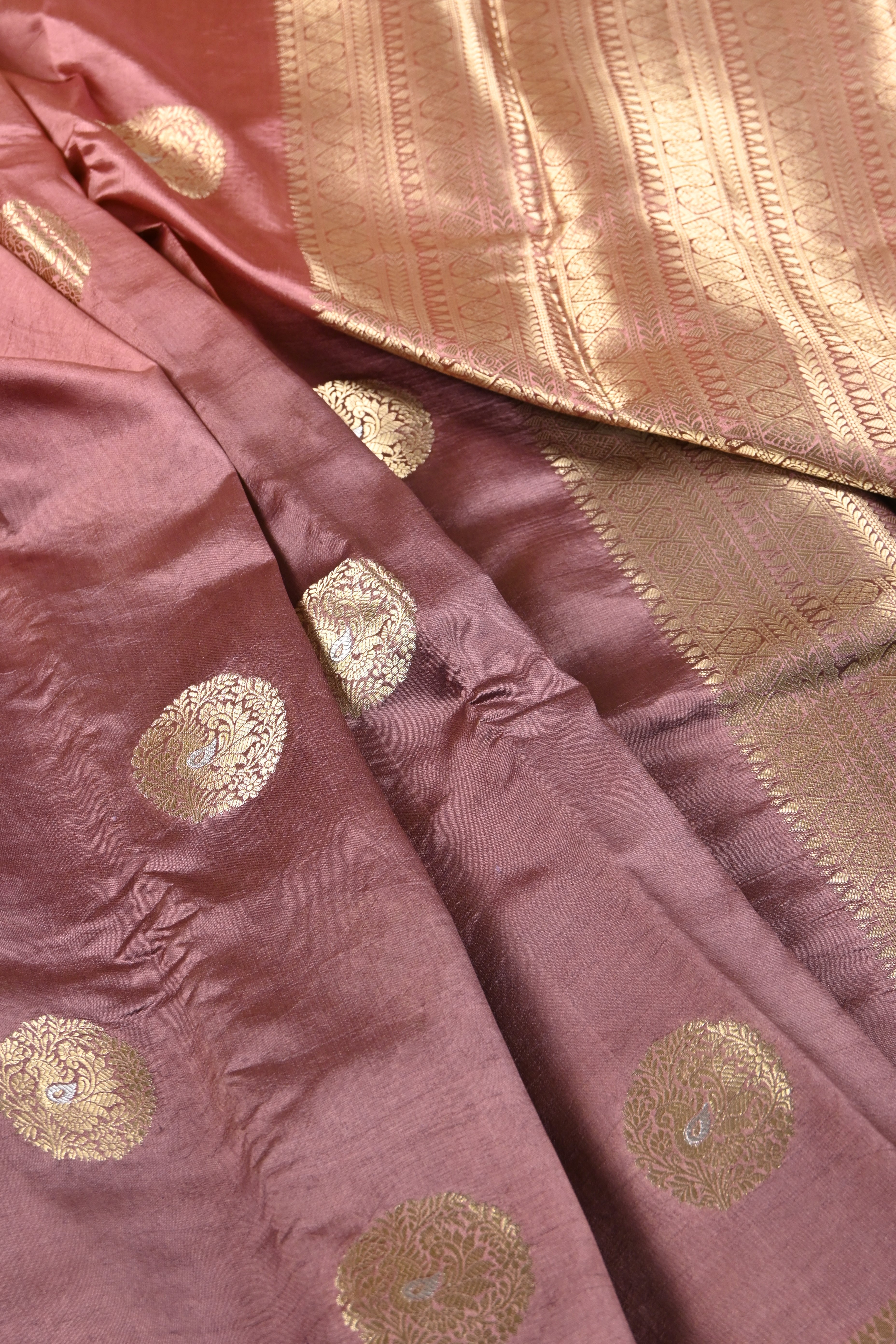 Dual Tone Pure Banarasi Katan Alfi Silk Saree