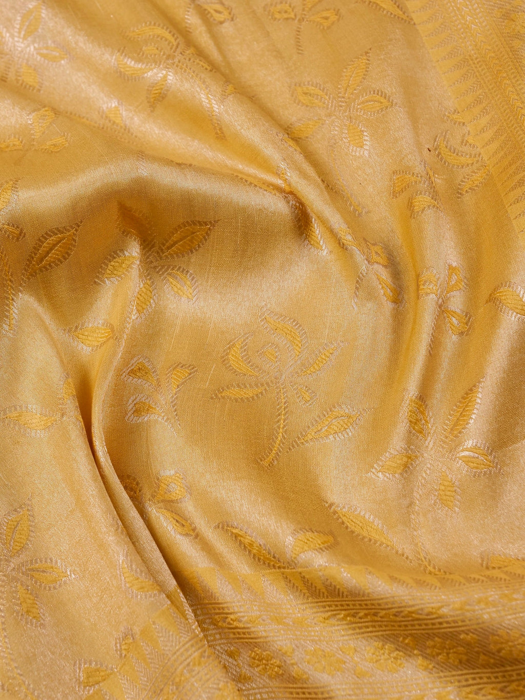 Handwoven Pastel Yellow Banarasi Katan Soft Tissue Silk Saree