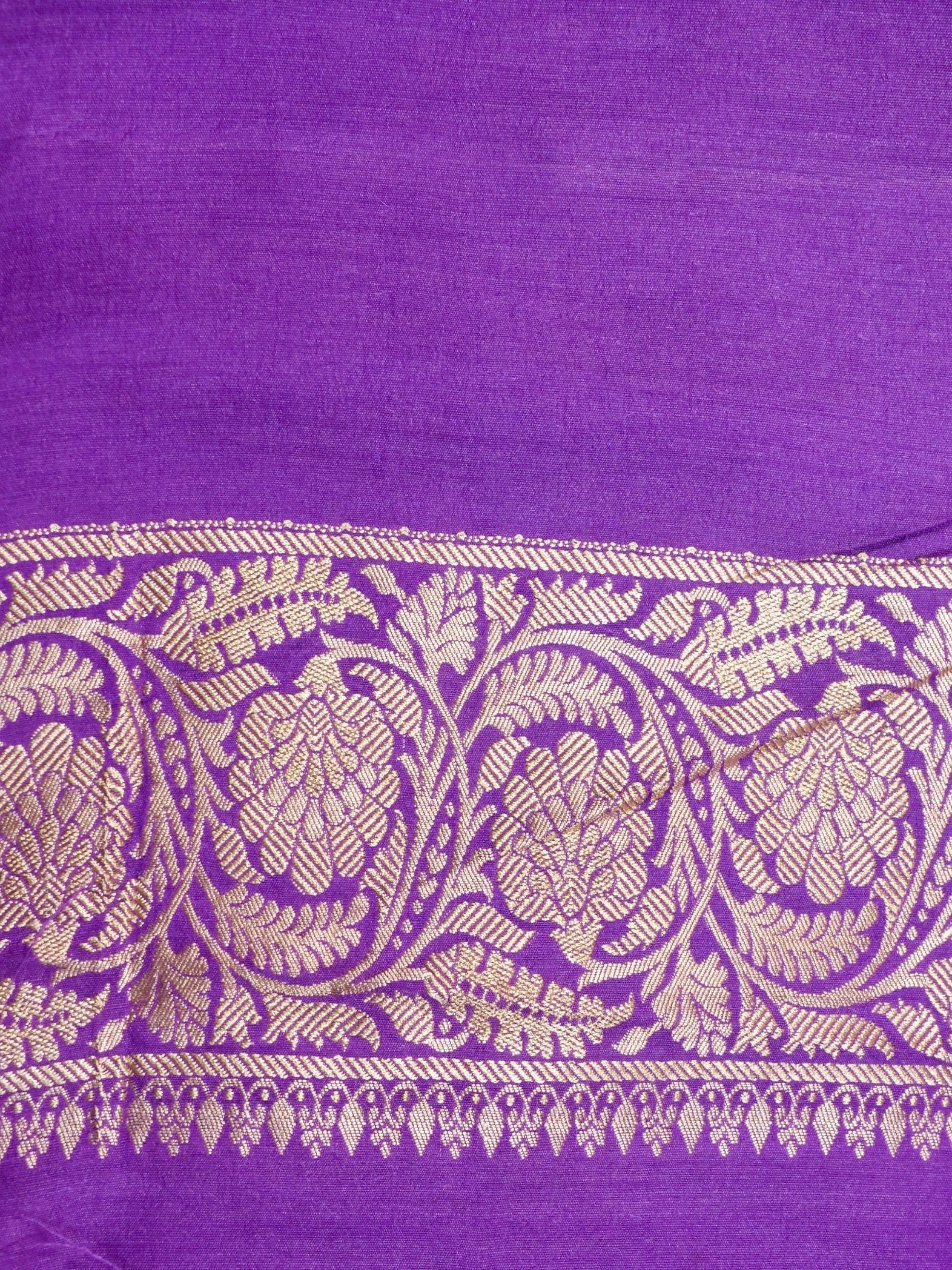 Handwoven Purple Banarasi Monga Silk Saree