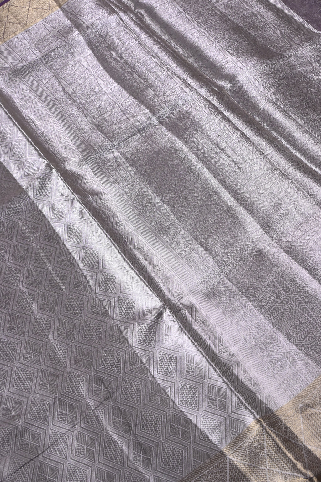 Baby Purple Pure Banarasi Molten Tissue Silk Saree