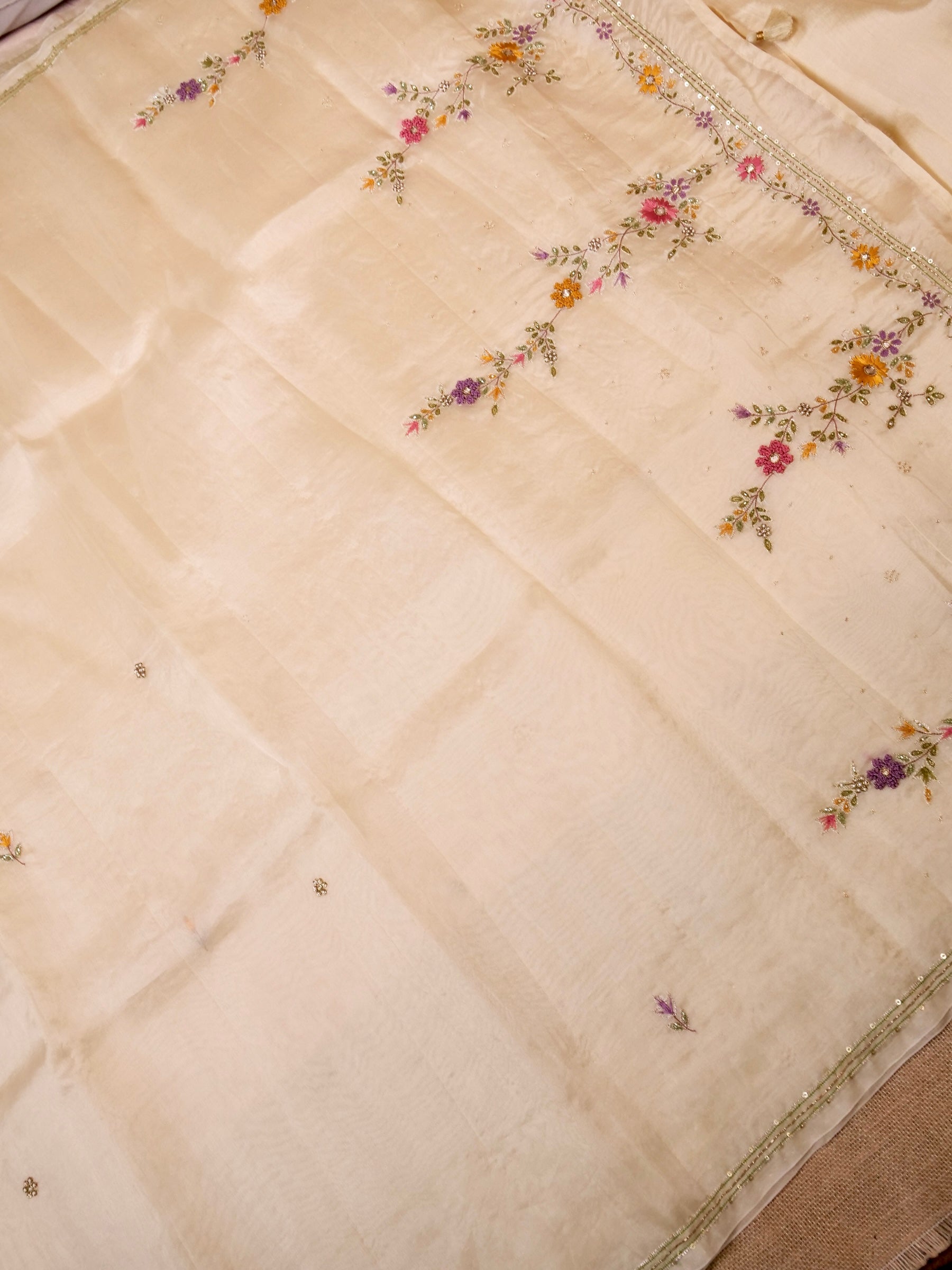 Handwoven Ivory Banarasi Organza Silk Saree