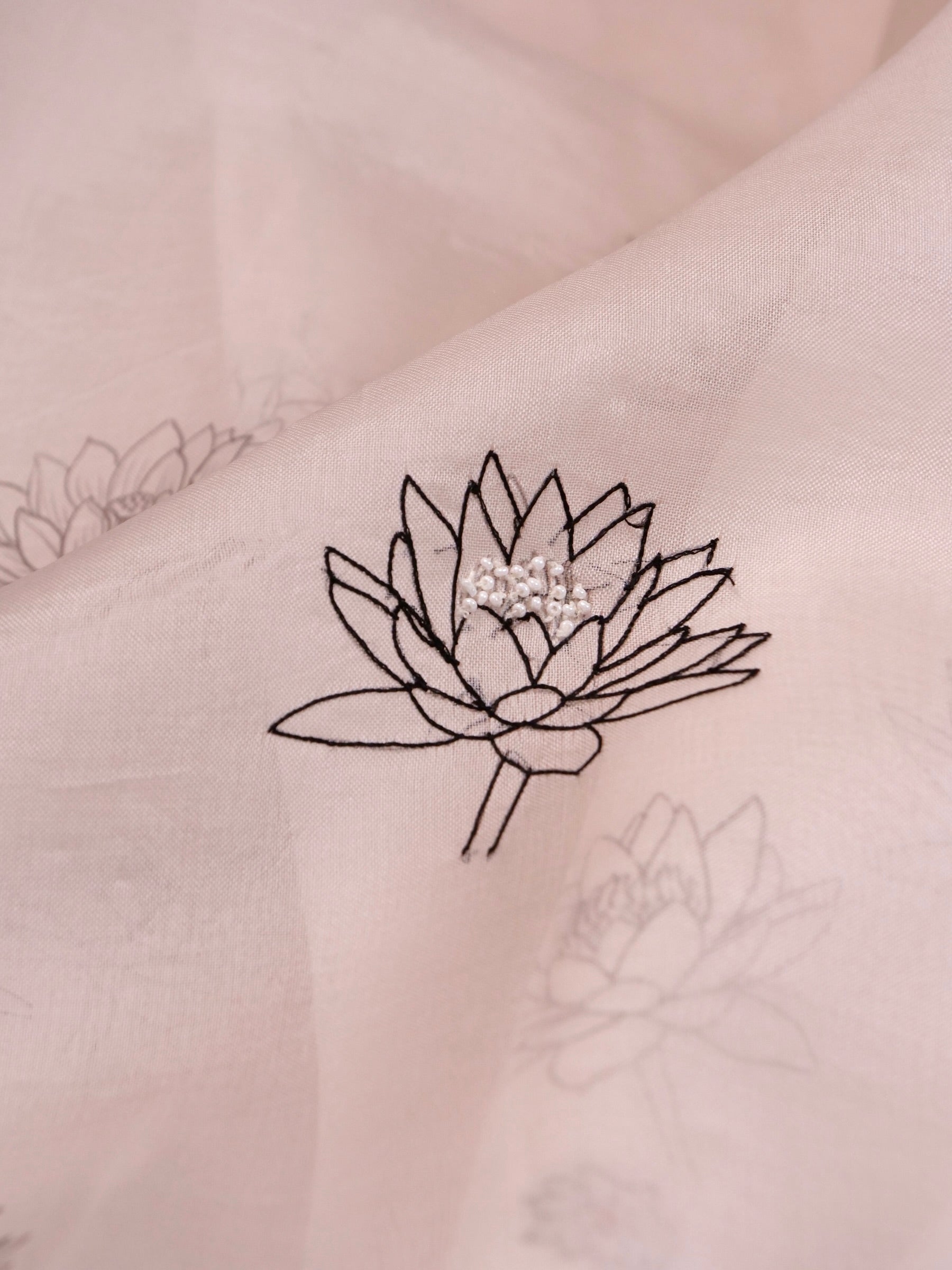 Handwoven White Banarasi Organza Silk Saree