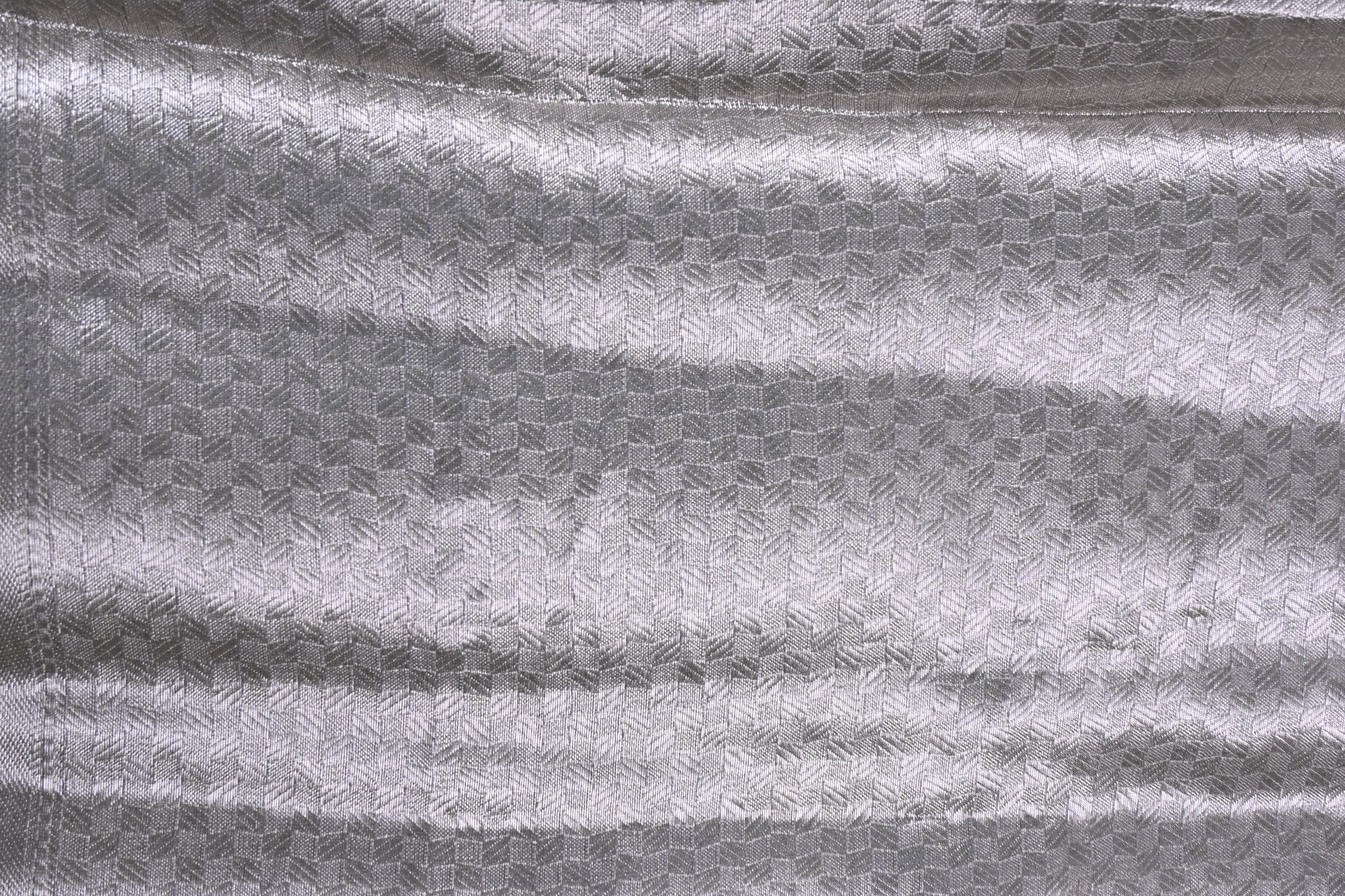 Baby Wine Pure Banarasi Molten Tissue Silk Saree