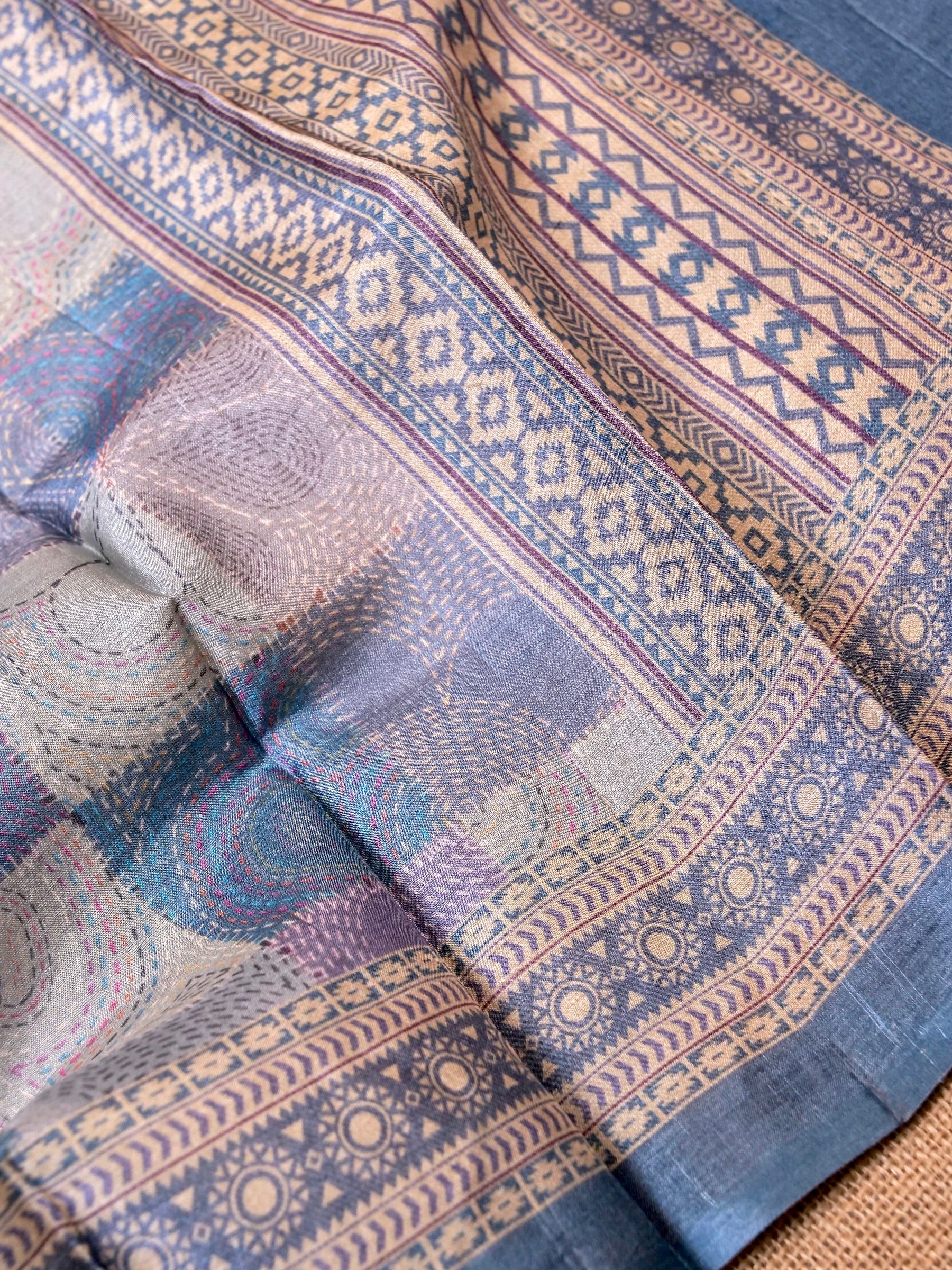Handwoven Rangkat Banarasi Tussar Silk Saree
