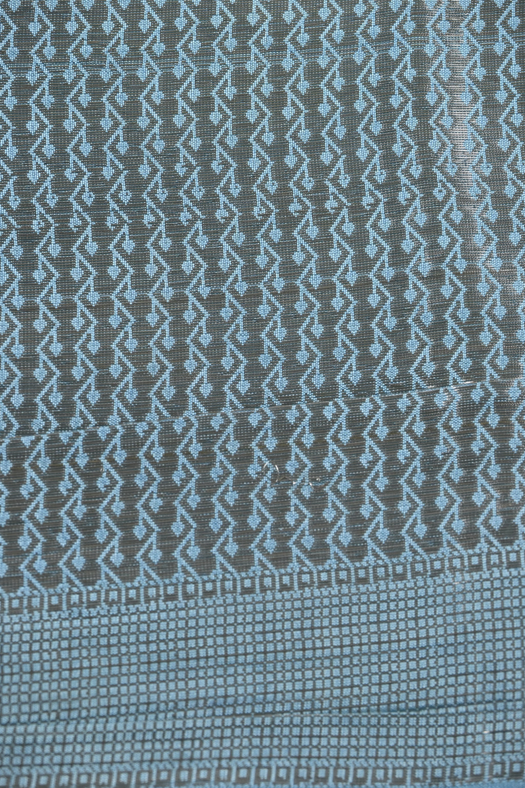 Dual Tone Pure Banarasi Katan Silk Saree