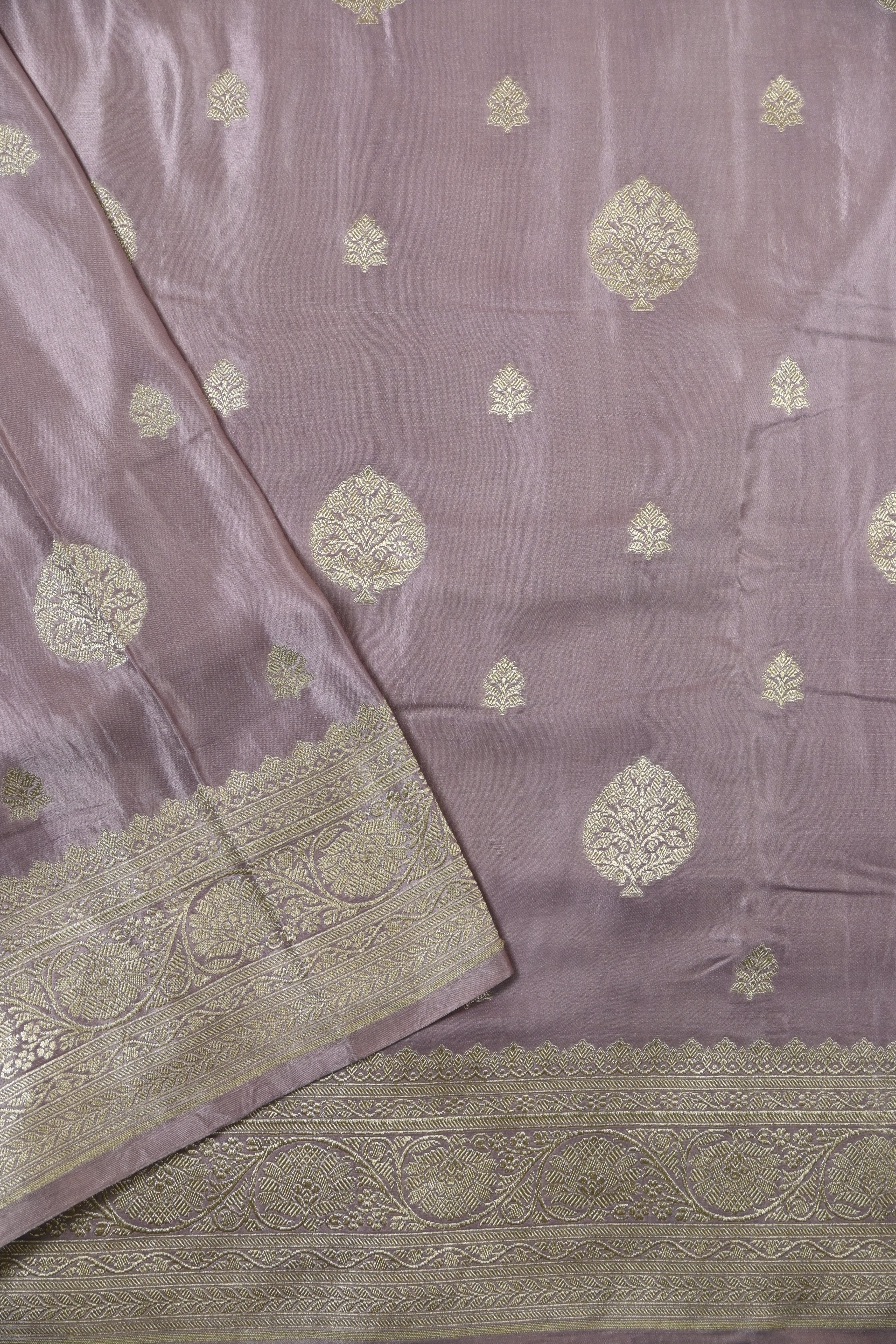 Dusty Lilac Pure Banarasi Satin Mashru Silk Saree