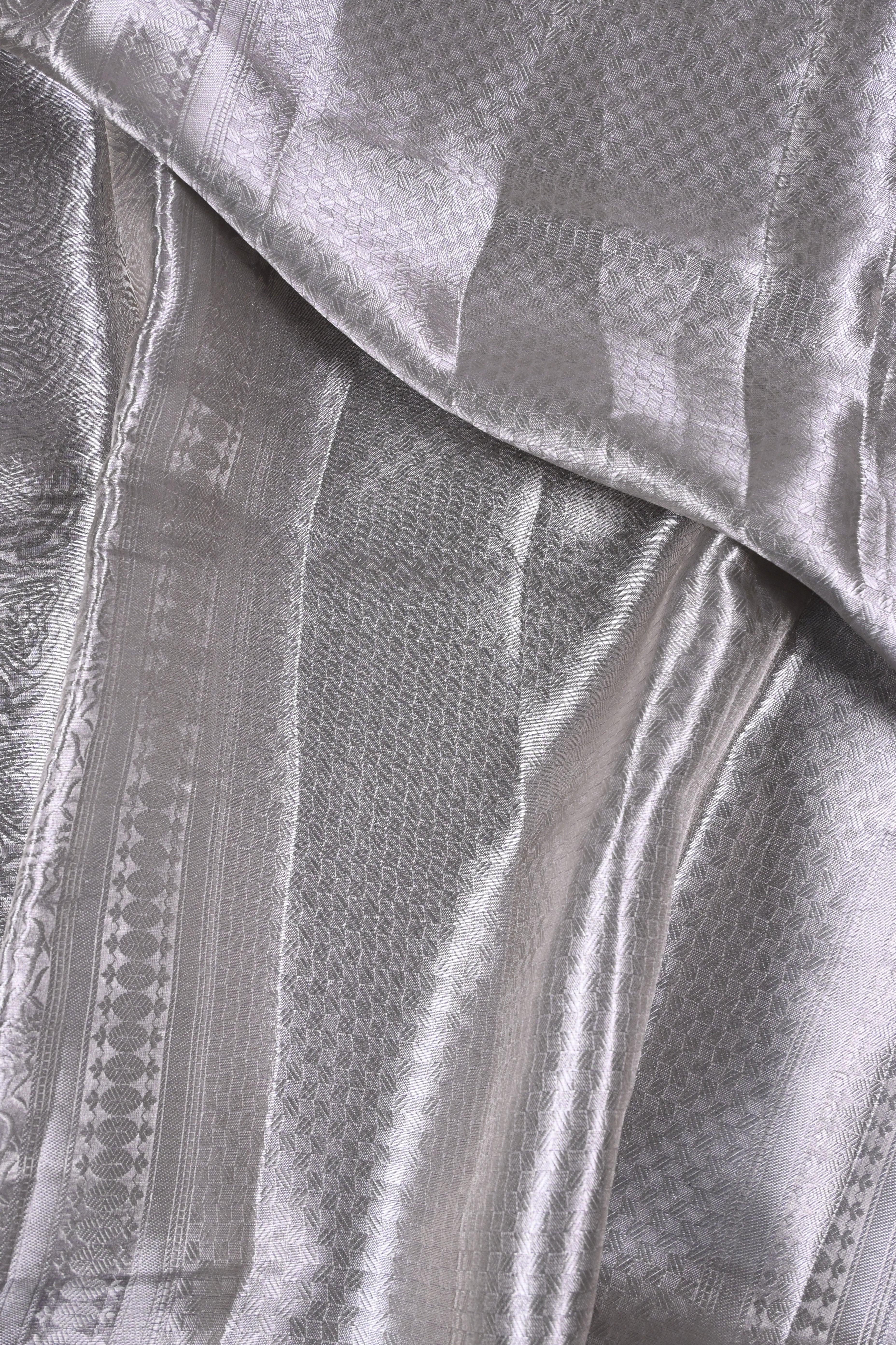 Baby Wine Pure Banarasi Molten Tissue Silk Saree