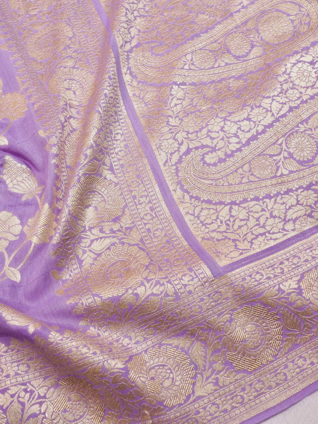 Handwoven Lavender Banarasi Monga Silk Saree