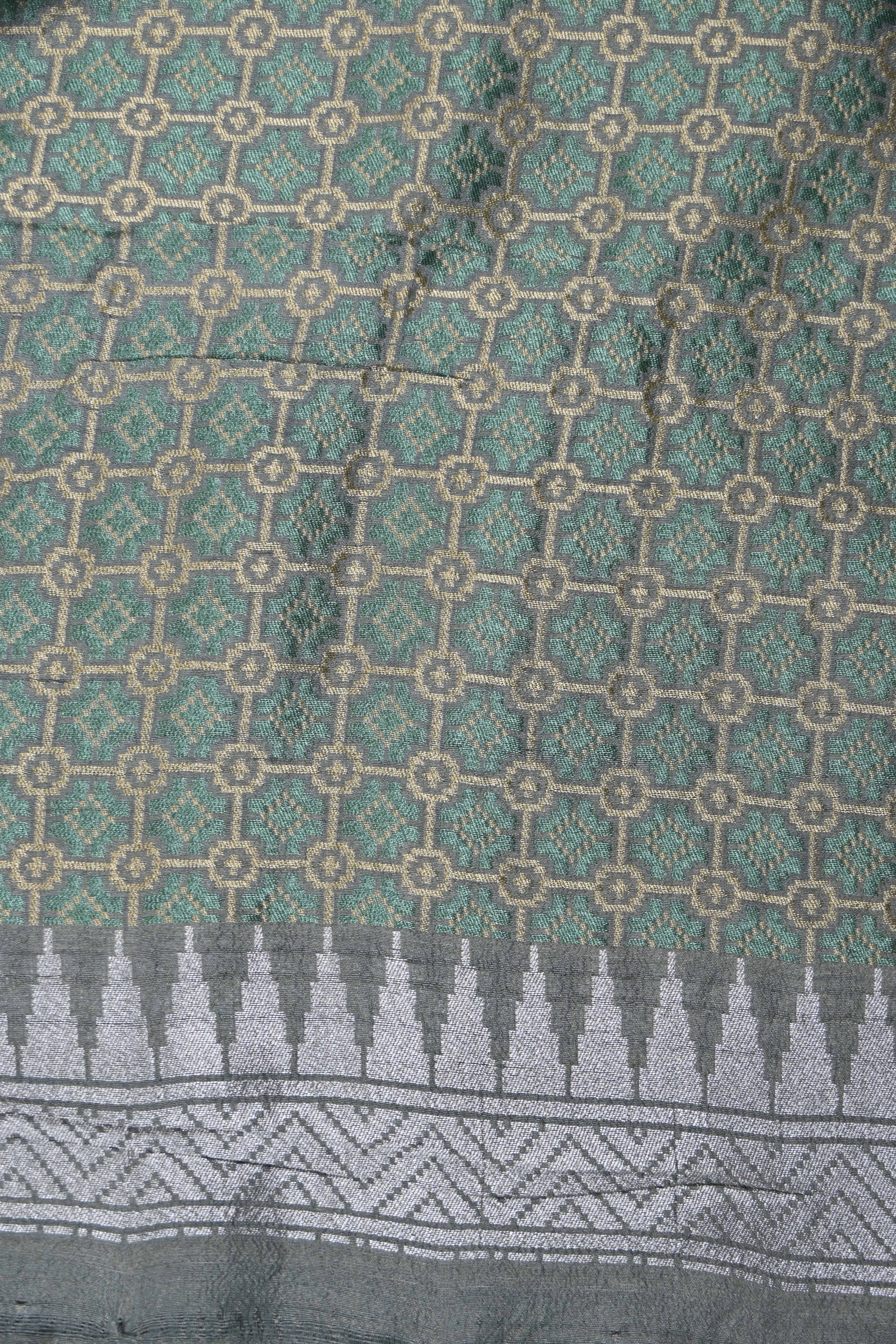 Loom Green Pure Banarasi Tussar Georgette Saree