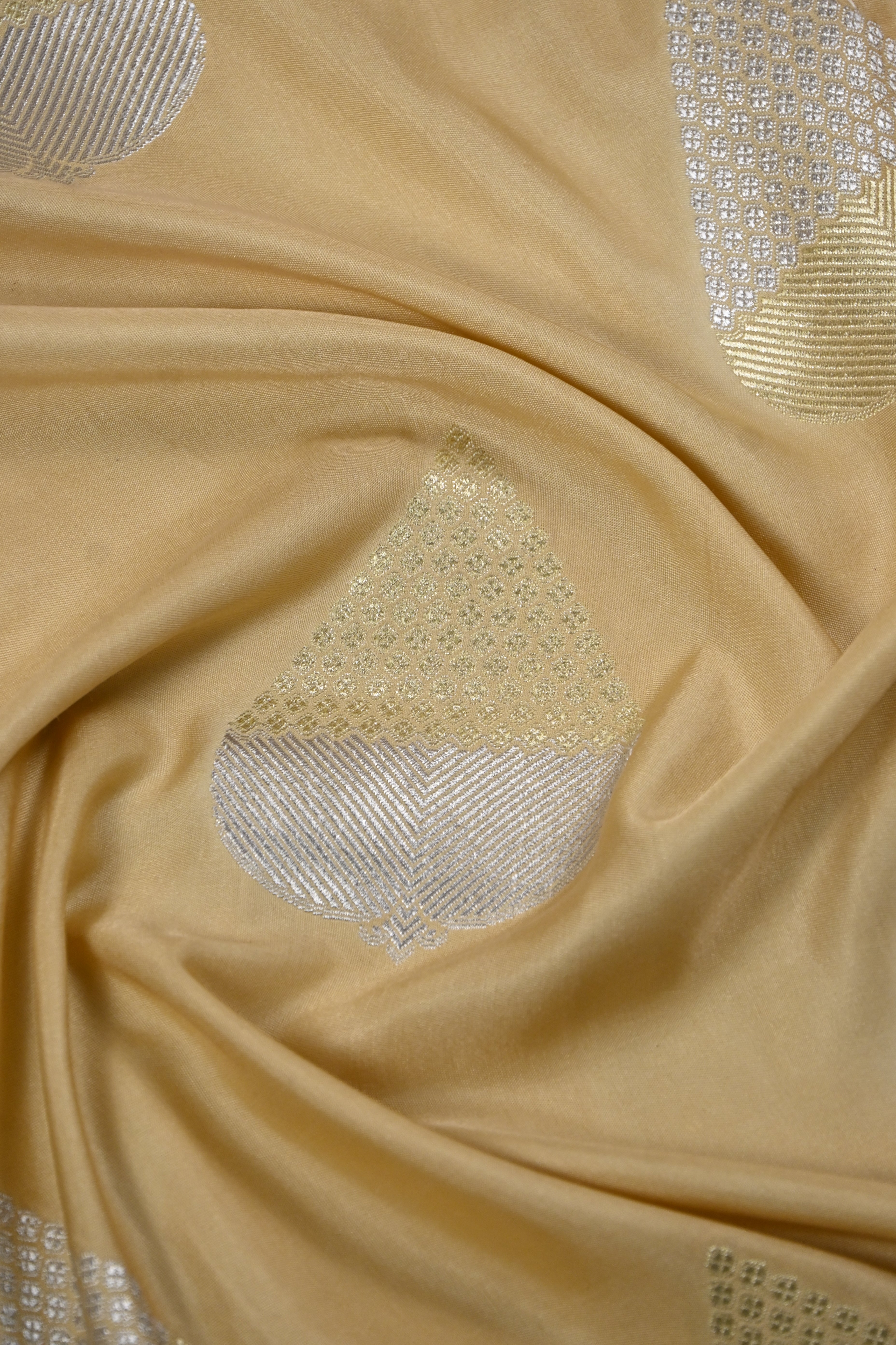 Baby Mustard Pure Banarasi Satin Mashru Silk Saree