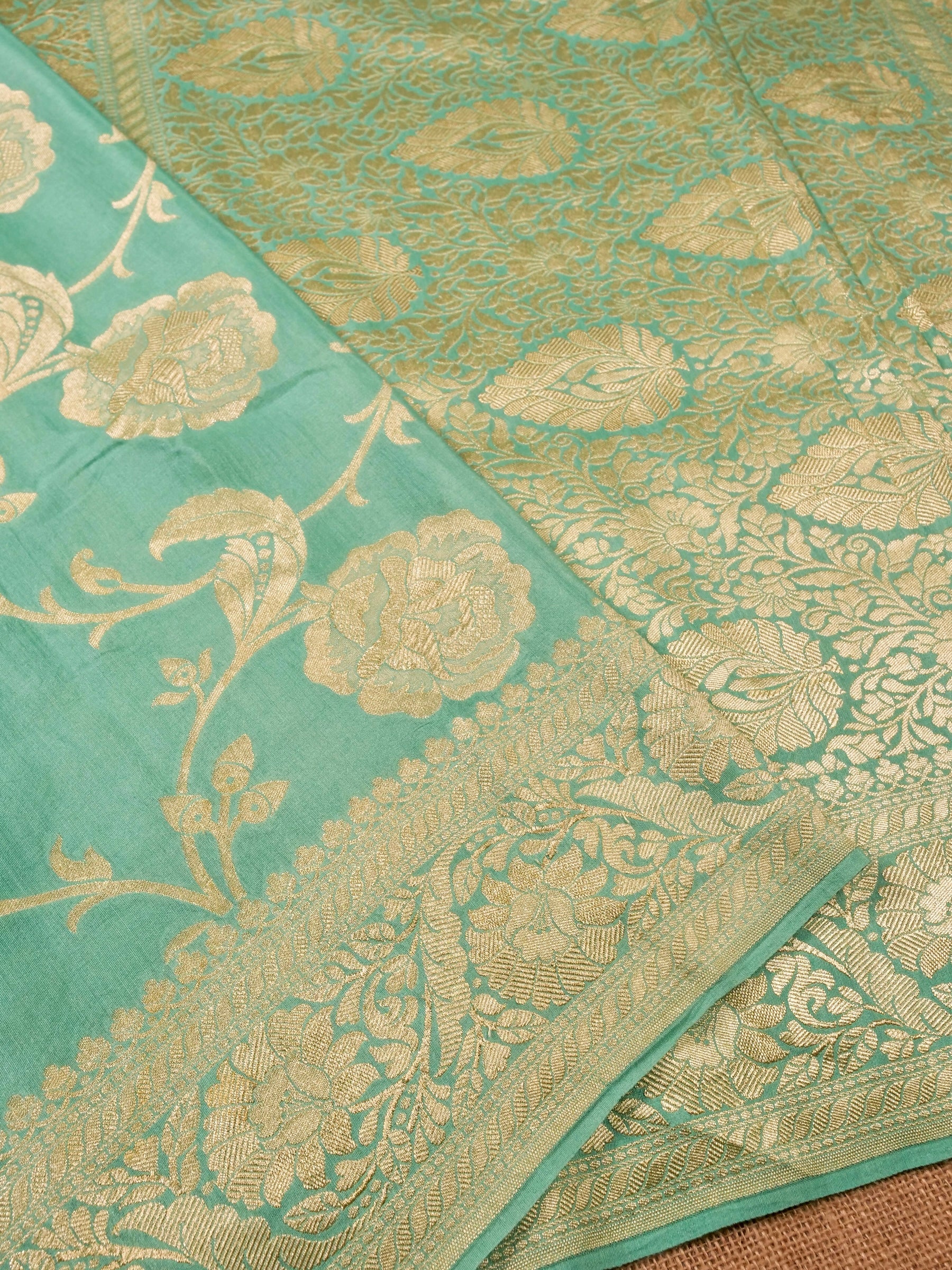 Handwoven Pastel Green Banarasi Monga Silk Saree