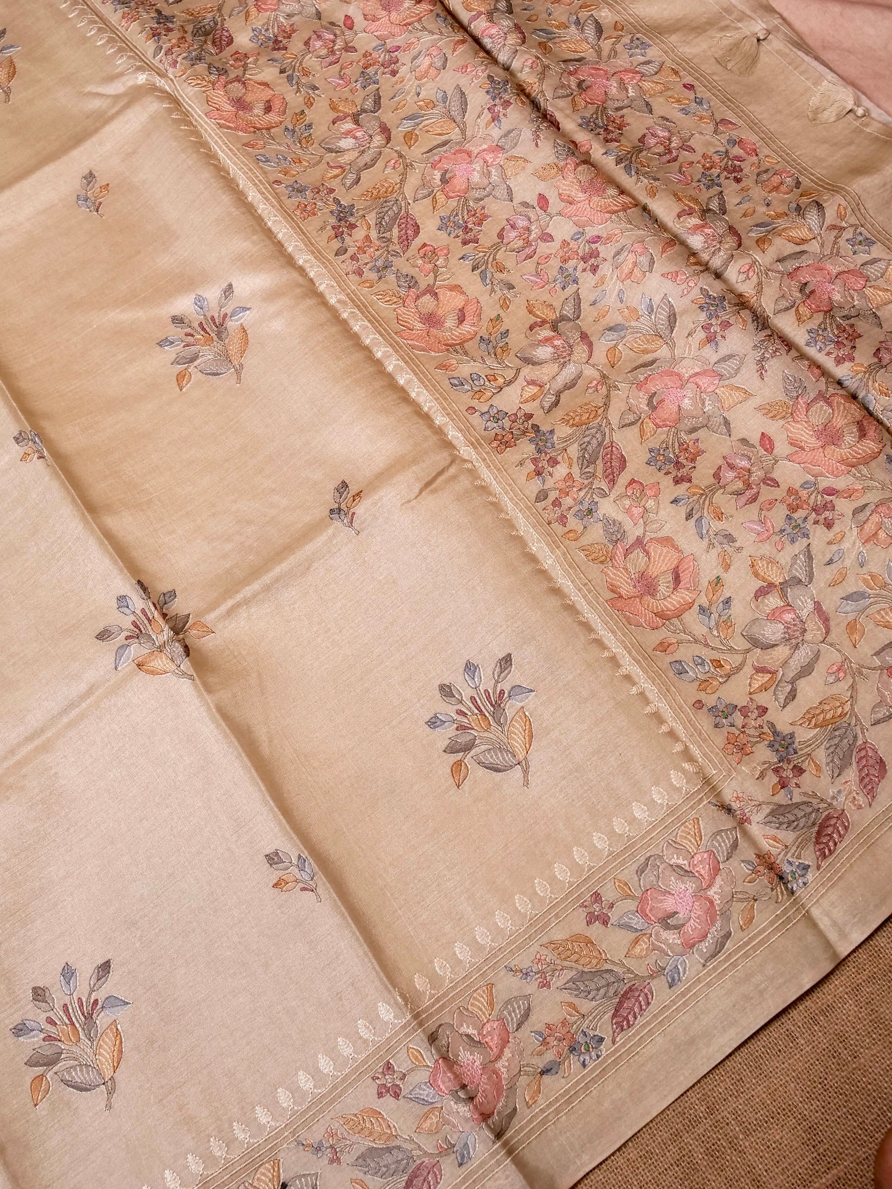 Handwoven Cream Banarasi Tussar Silk Saree