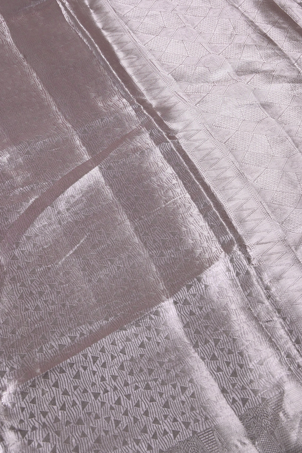 Baby Lilac Pure Banarasi Molten Tissue Silk Saree