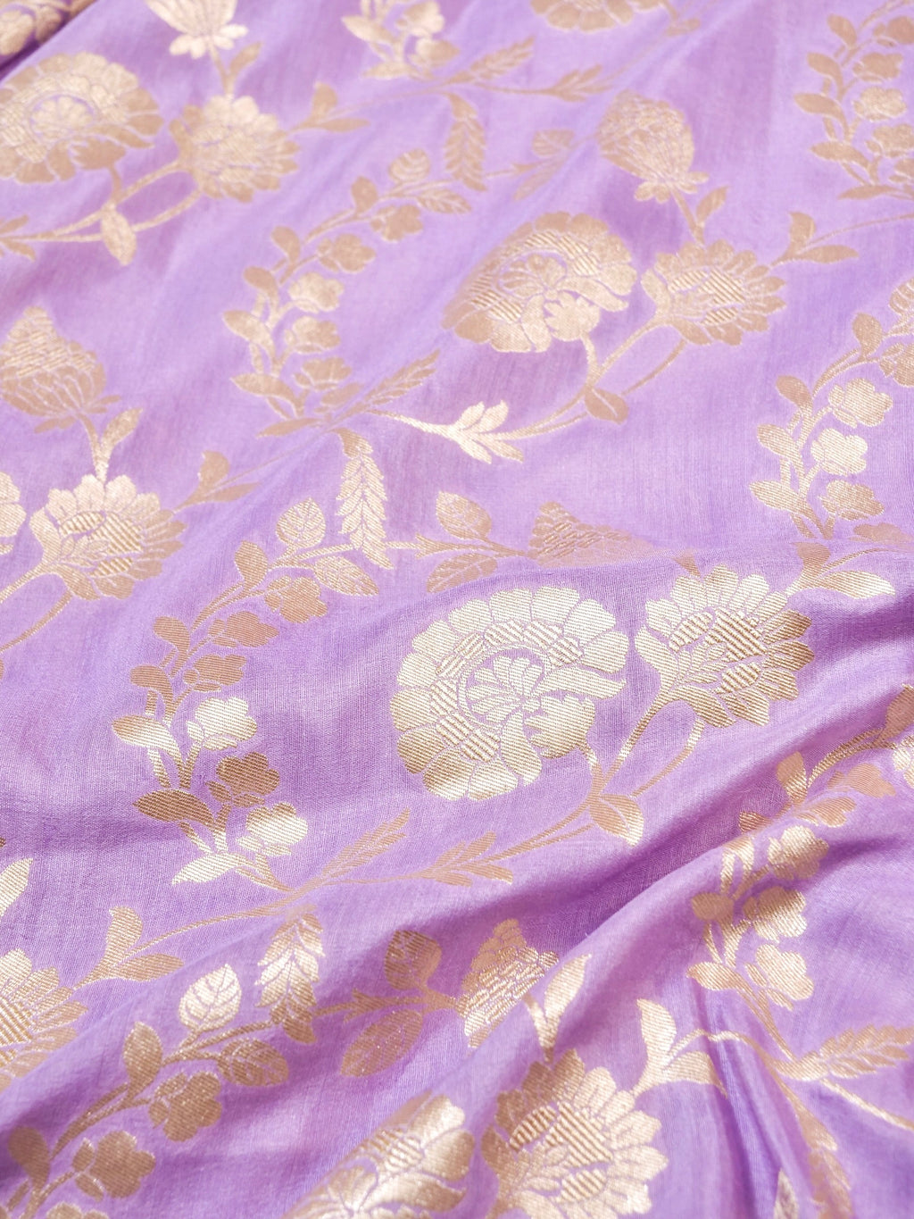 Handwoven Lavender Banarasi Monga Silk Saree