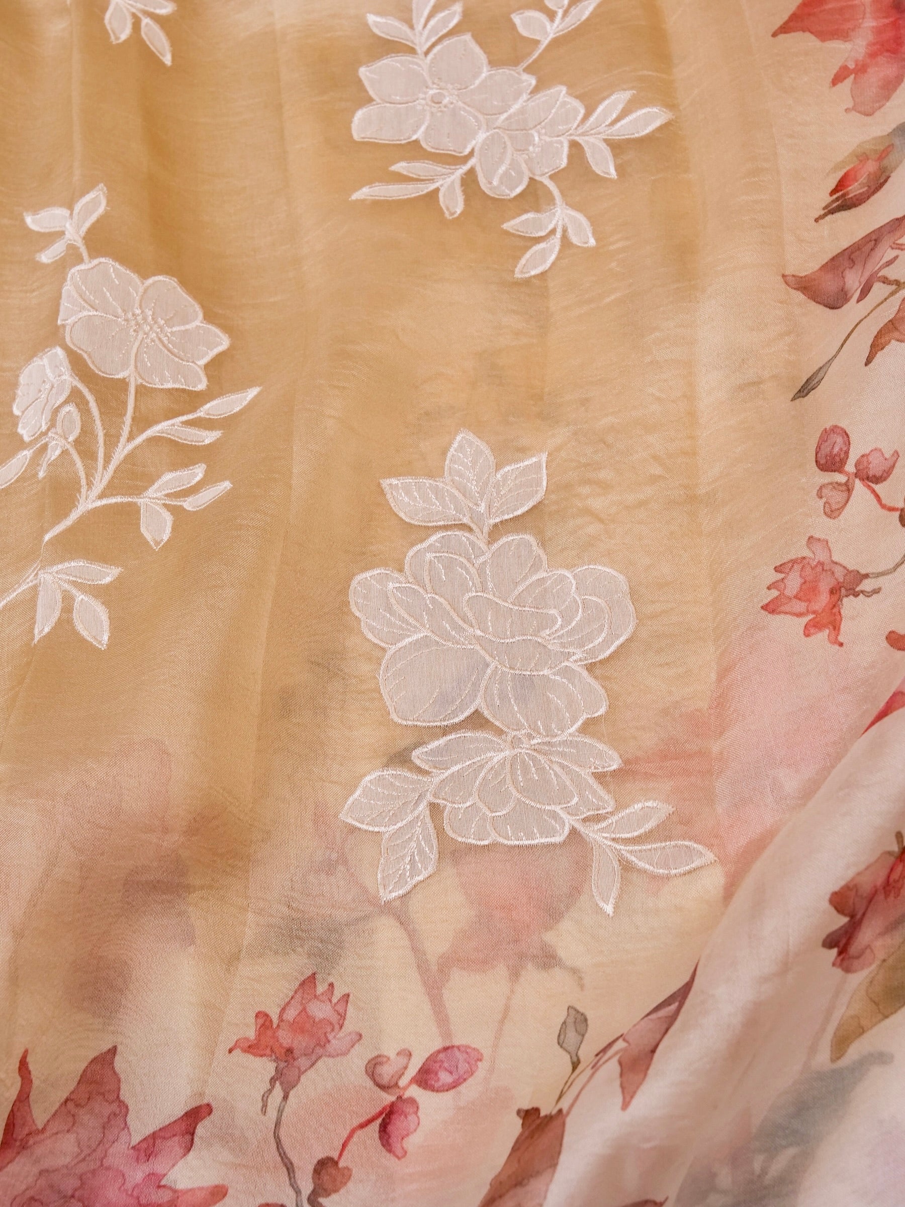 Handwoven Cream Banarasi Organza Silk Saree